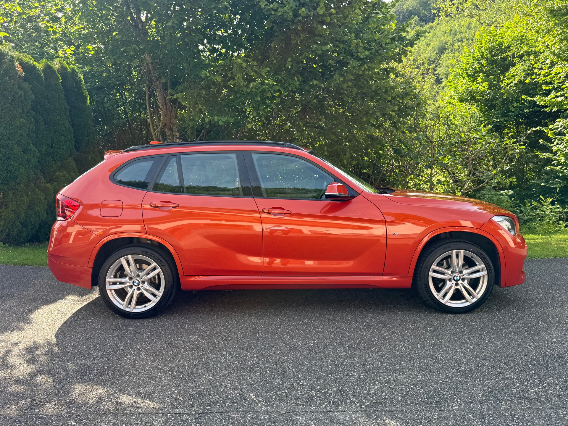 BMW X1 xDrive 28i Sport Line-image-5