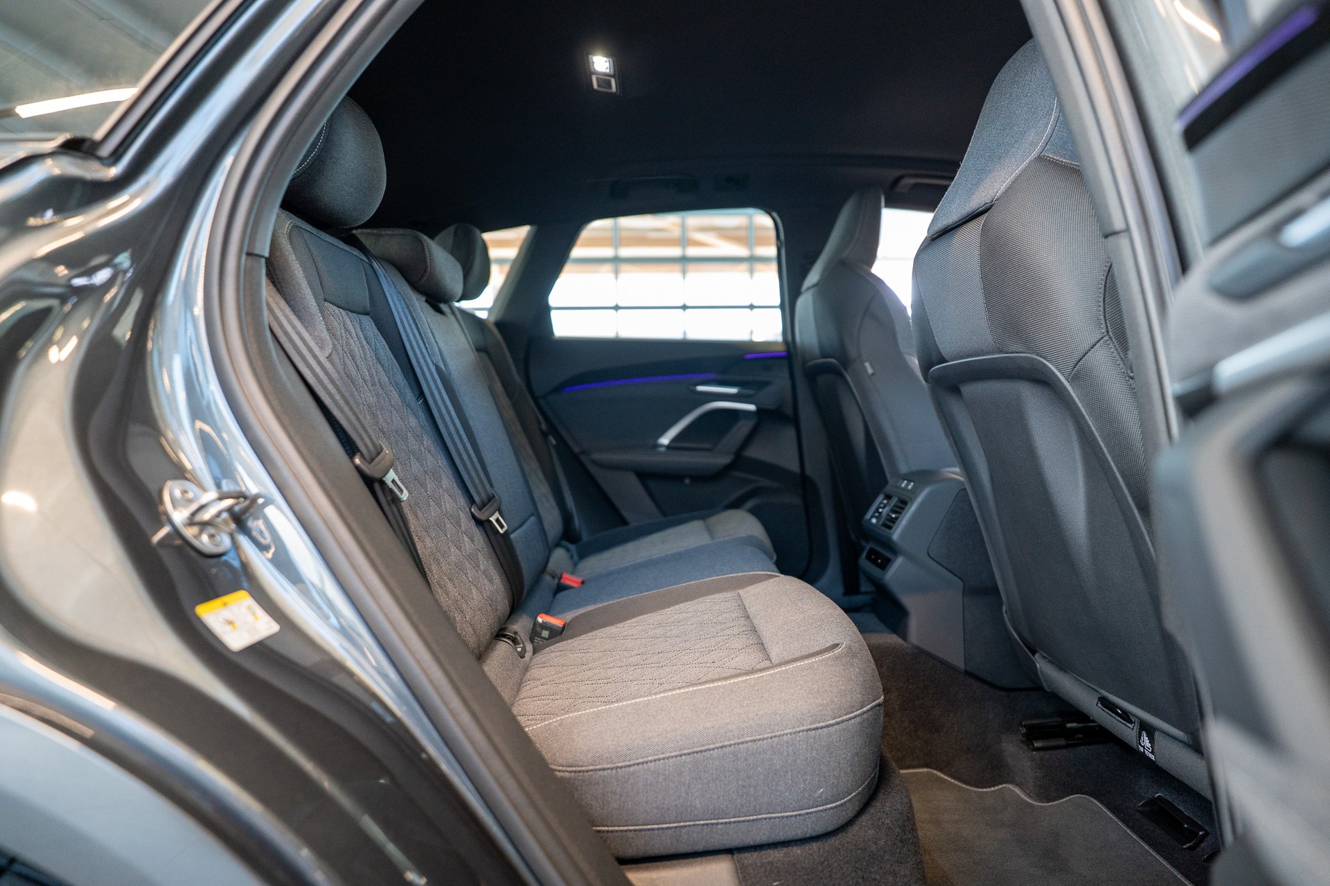 AUDI Q5 TFSI quattro S-Tronic / S-Line / Rückfahrkamera / el.Heckklappe-image-13