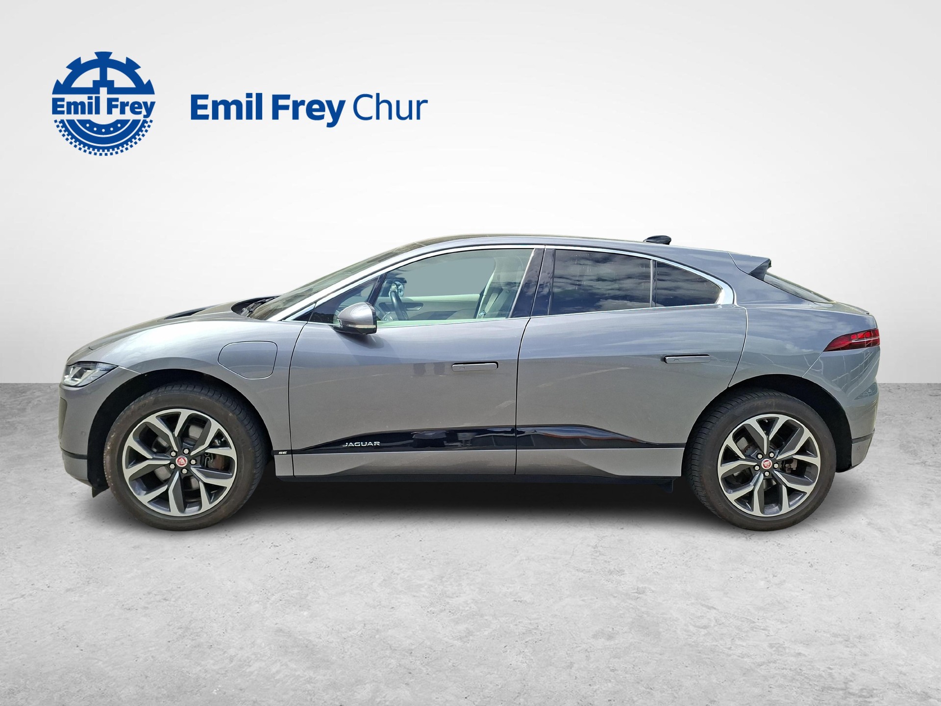 JAGUAR I-Pace EV400 SE AWD Leasingzins 3.99% inkl. Protect Versicherung-showroom-element-2