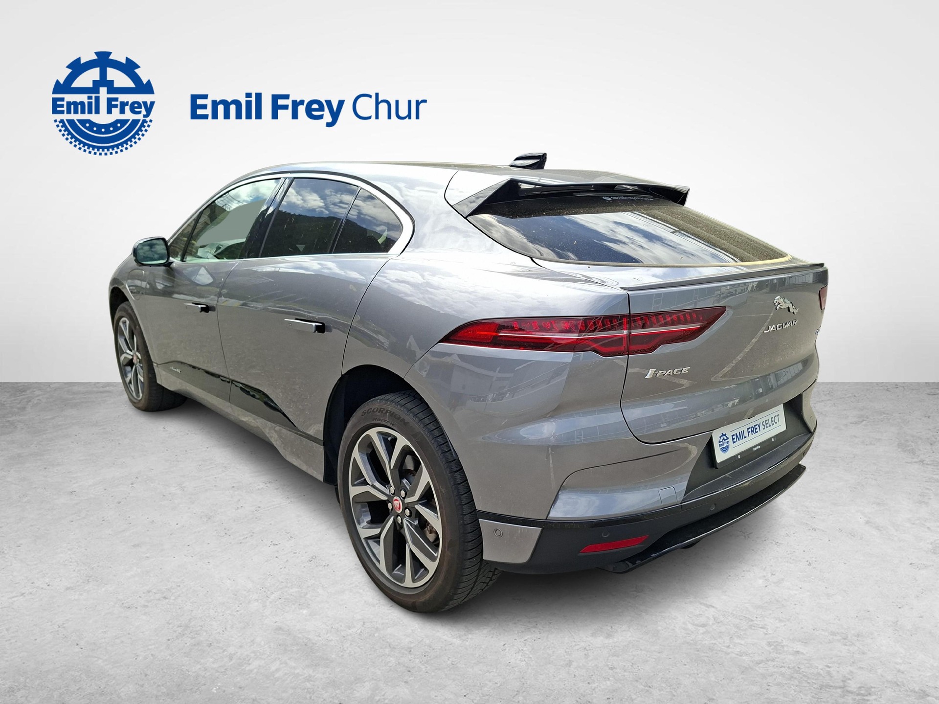 JAGUAR I-Pace EV400 SE AWD Leasingzins 3.99% inkl. Protect Versicherung-showroom-element-3