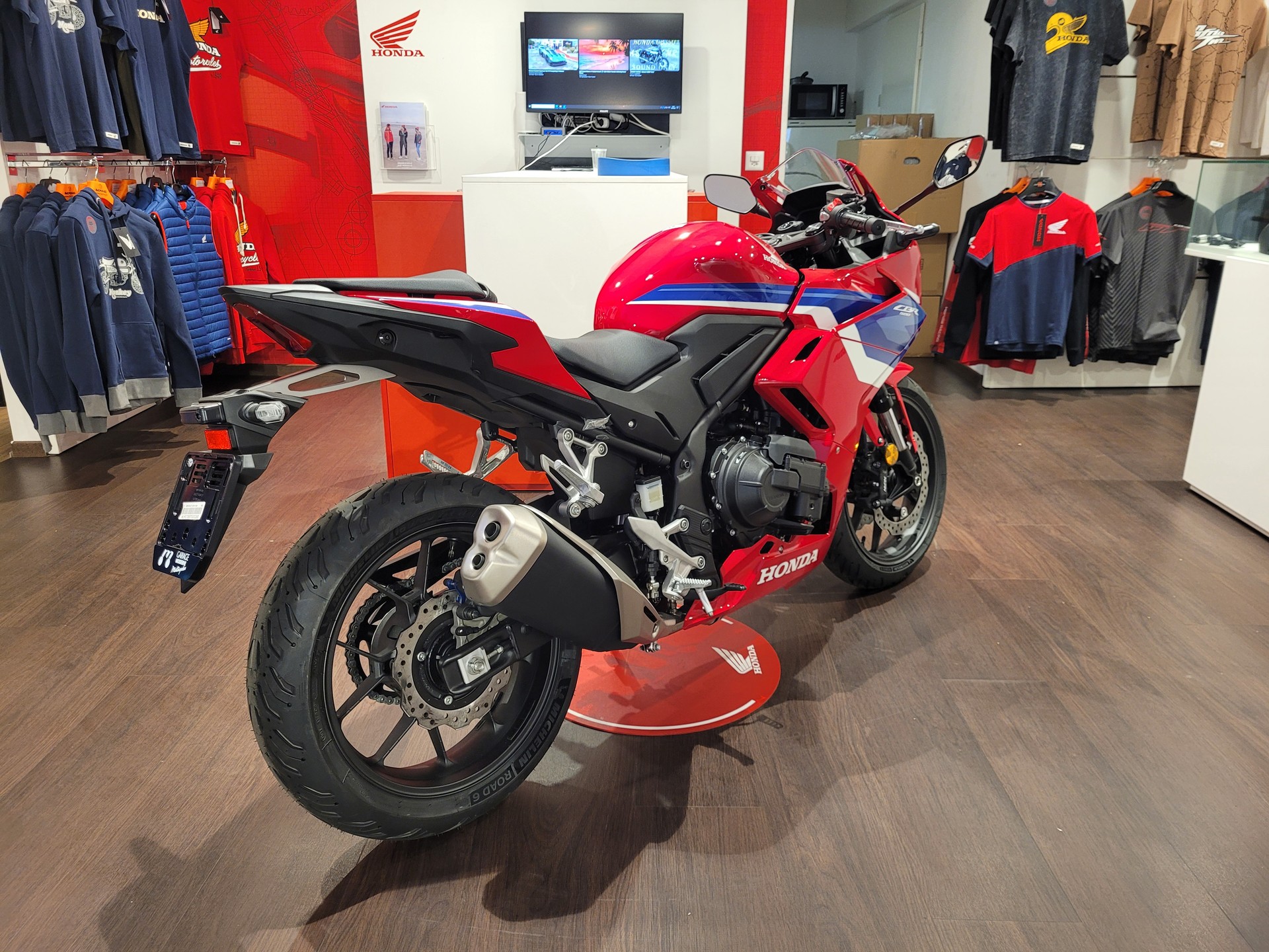 HONDA CBR 500 R (35kW) E-Clutch-image-2