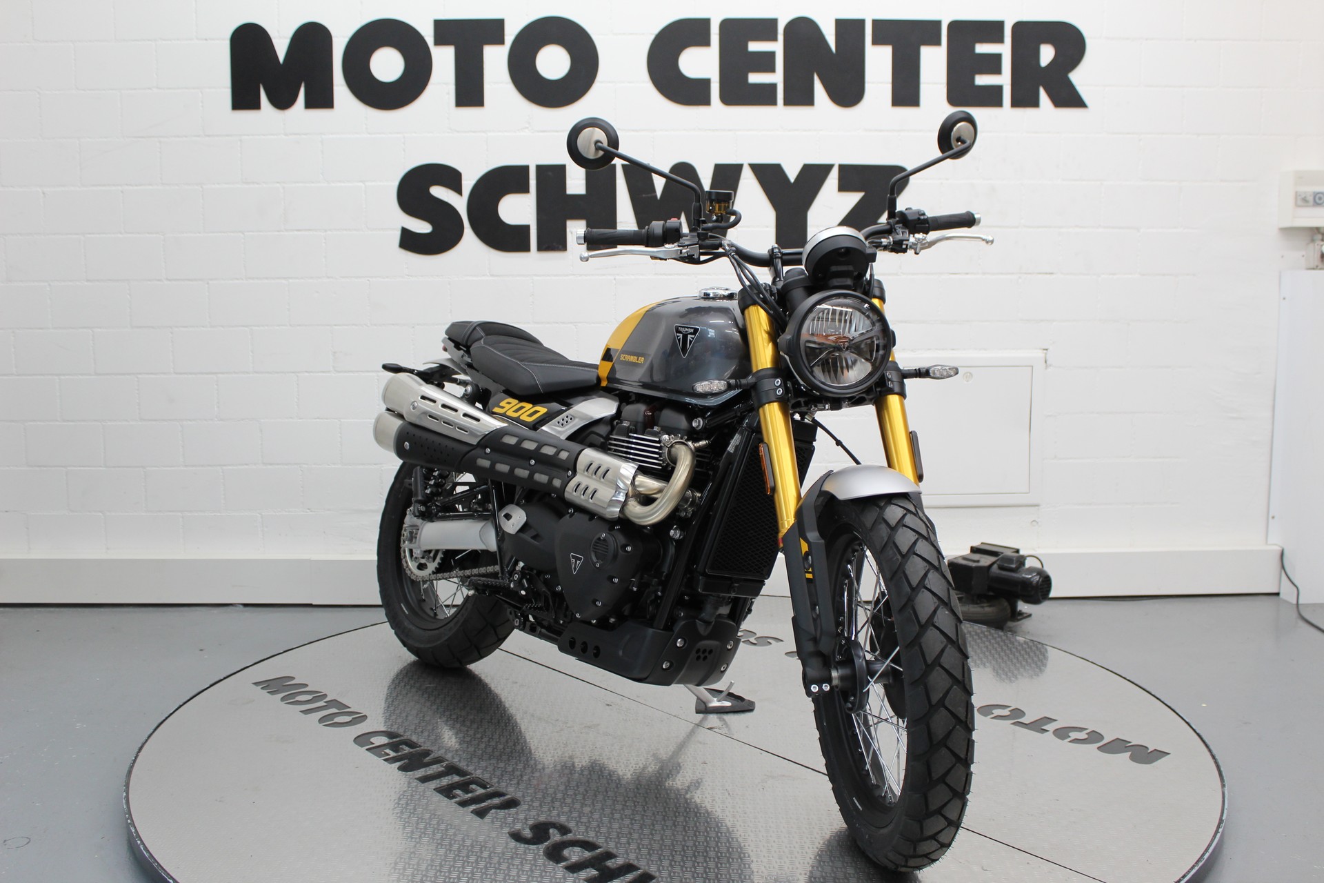 TRIUMPH Scrambler 900-image-1