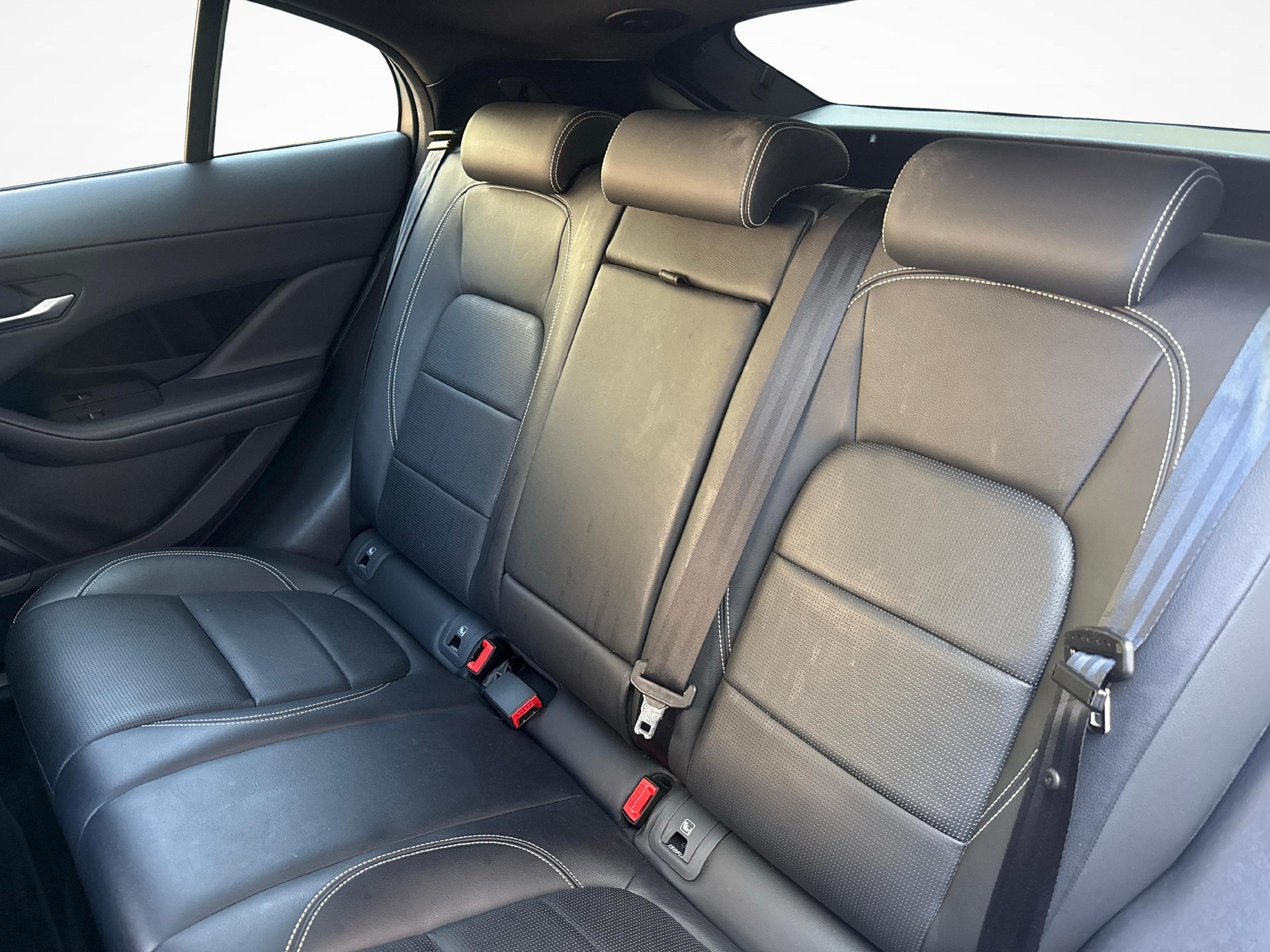 JAGUAR I-Pace EV400 SE AWD-image-10