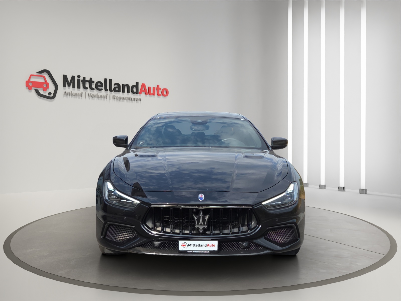 MASERATI Ghibli Trofeo 3.8 V8 Automatica-showroom-element-1
