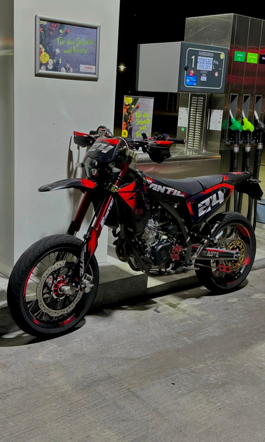 FANTIC XMF 125 Motard-image-0