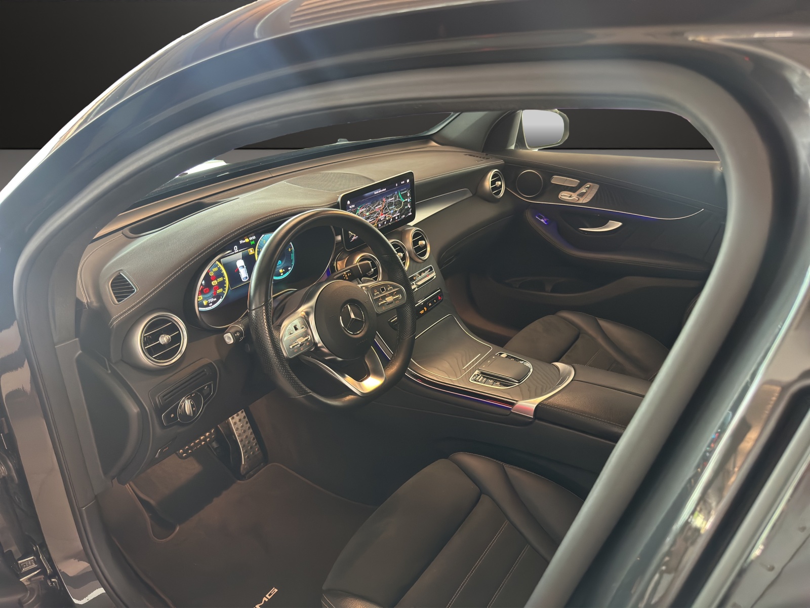 MERCEDES-BENZ GLC Cou. 300 de AMG Line 4M-image-8