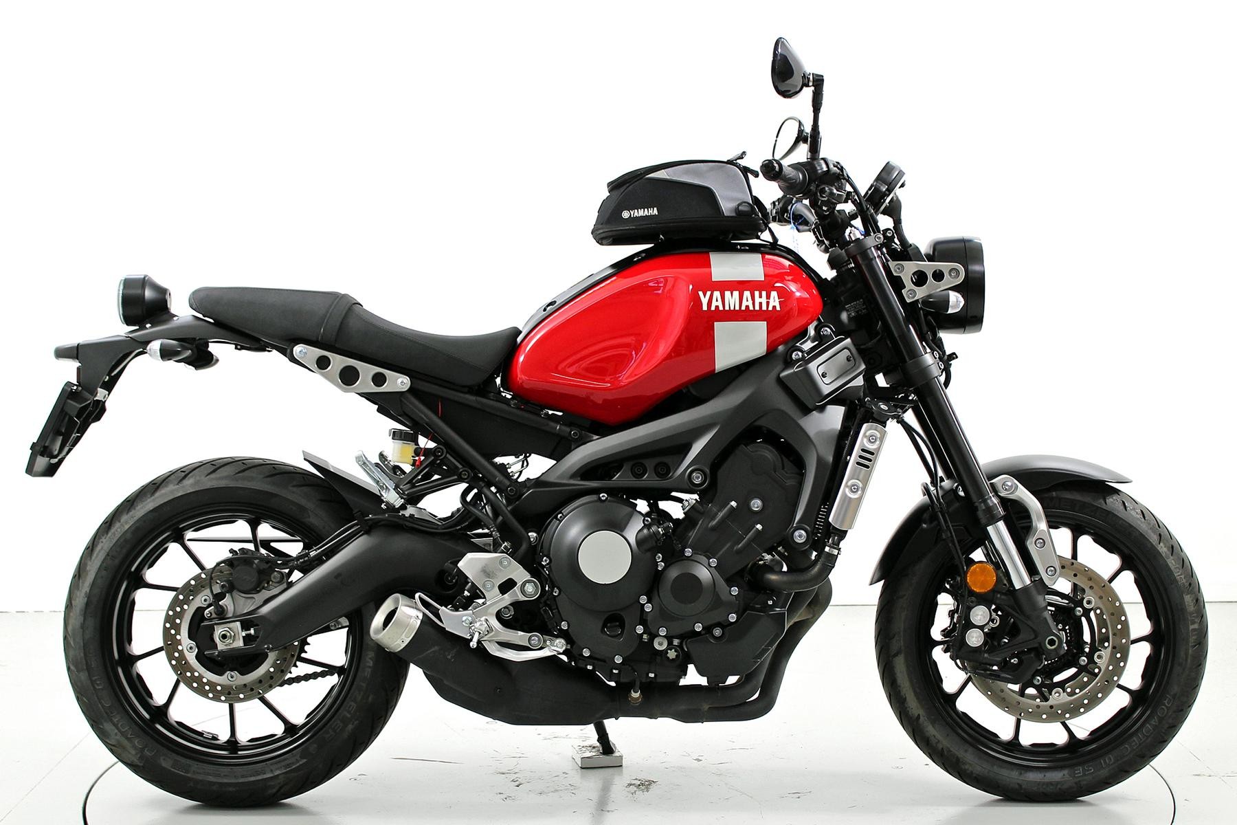 YAMAHA XSR 900 ABS-image-3