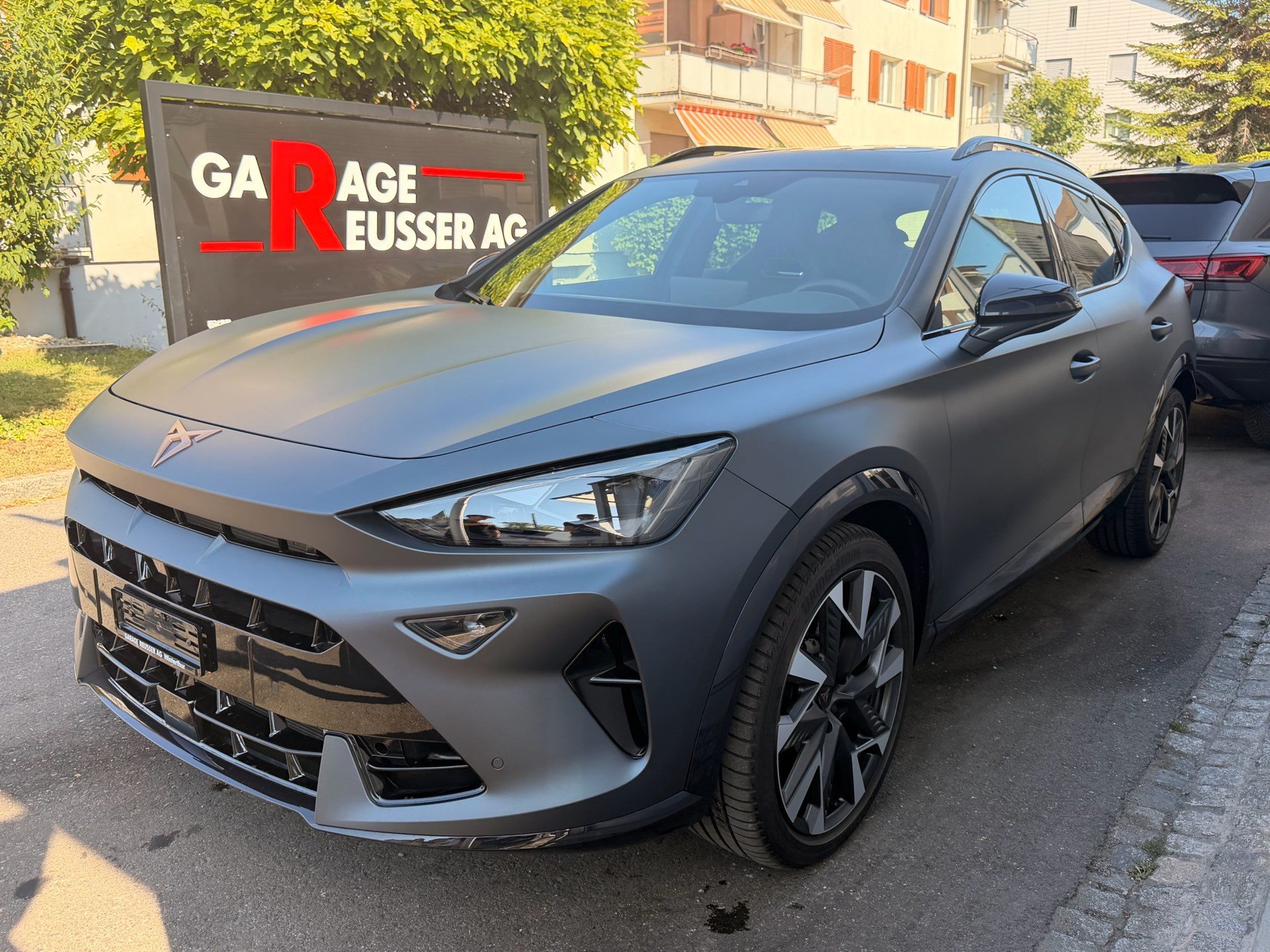 CUPRA Formentor VZ 2.0 TSI 333 PS 4Drive *** PANORAMADACH & SONDERLACK ENCELADUS GRAU MATT ***