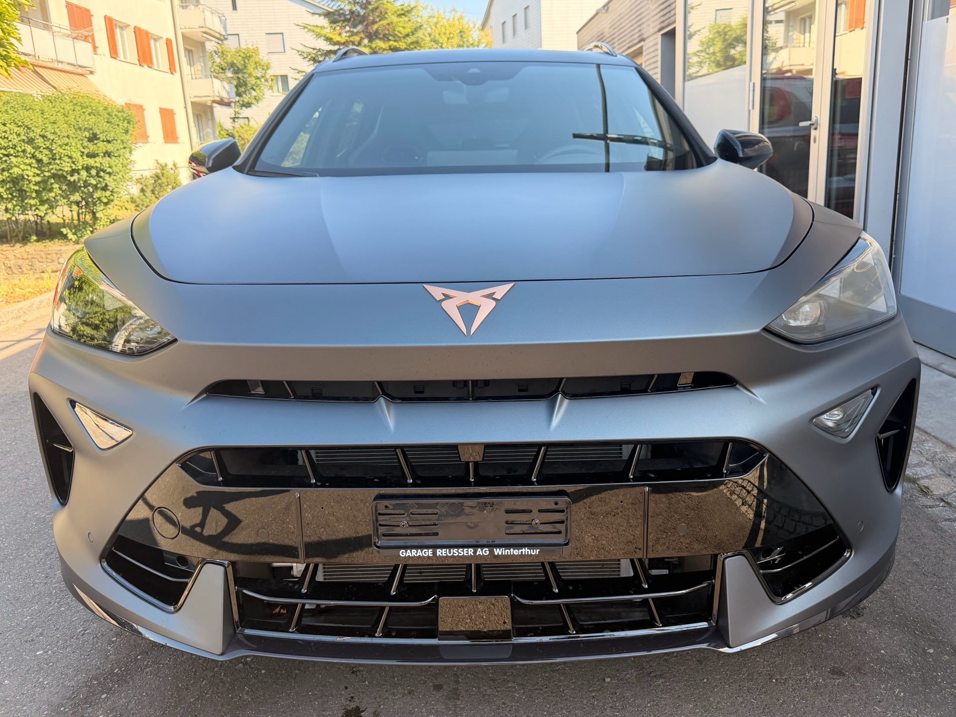 CUPRA Formentor VZ 2.0 TSI 333 PS 4Drive *** PANORAMADACH & SONDERLACK ENCELADUS GRAU MATT ***-showroom-element-1