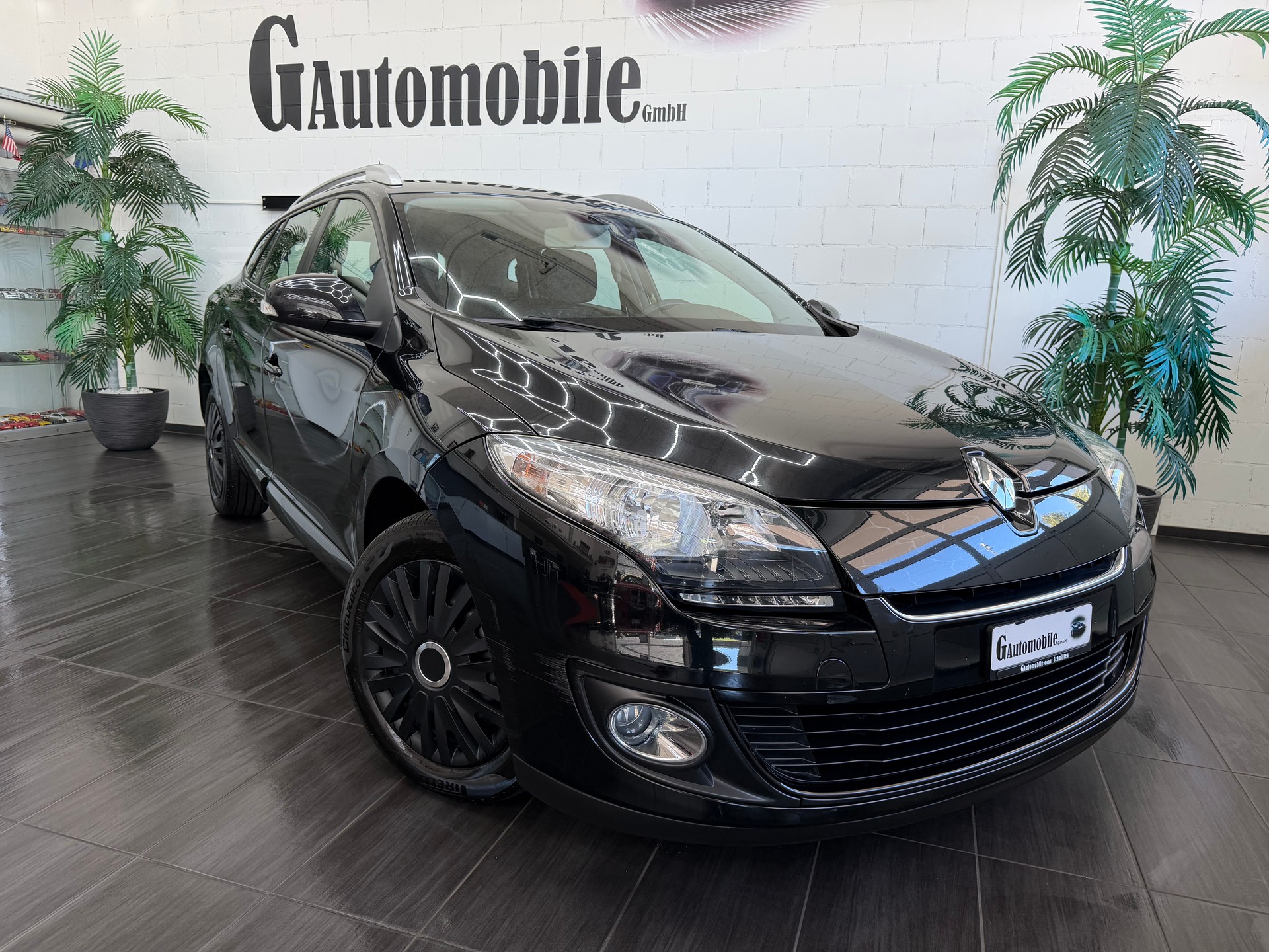 RENAULT Mégane Grandtour 1.2 16V Turbo Dynamique⭐️-showroom-element-1