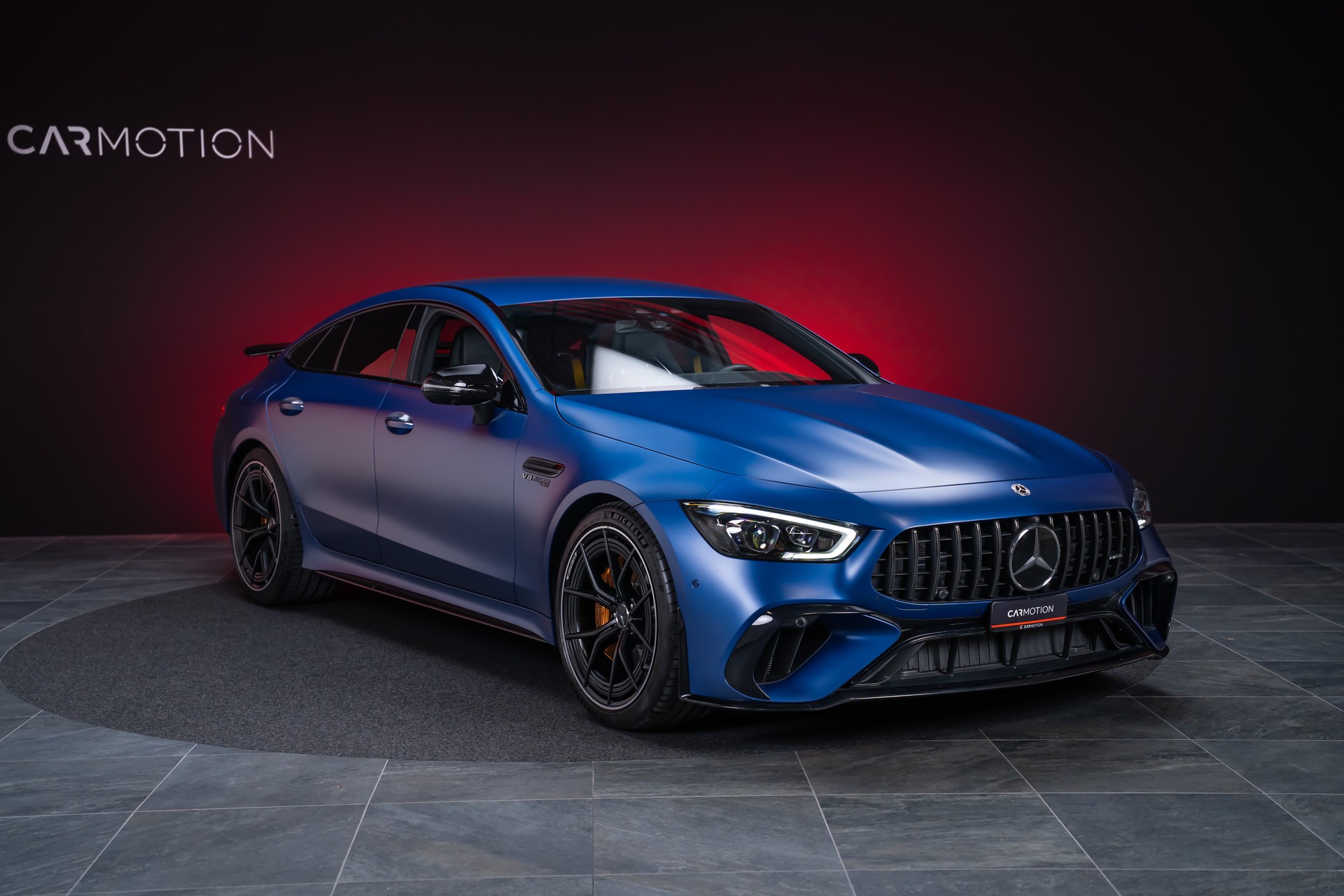 MERCEDES-BENZ AMG GT 63 S 4matic+ / Aero Pack / 360°Kamera / Burmester-showroom-element-2