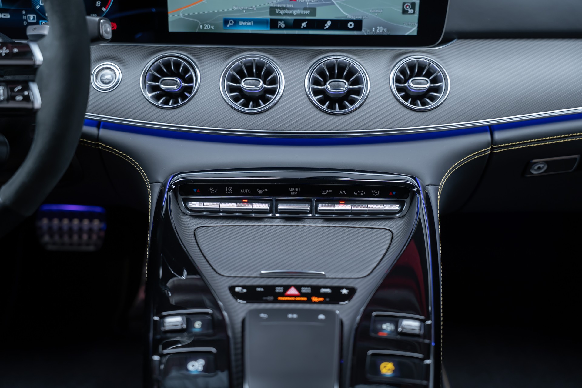 MERCEDES-BENZ AMG GT 63 S 4matic+ / Aero Pack / 360°Kamera / Burmester-image-49