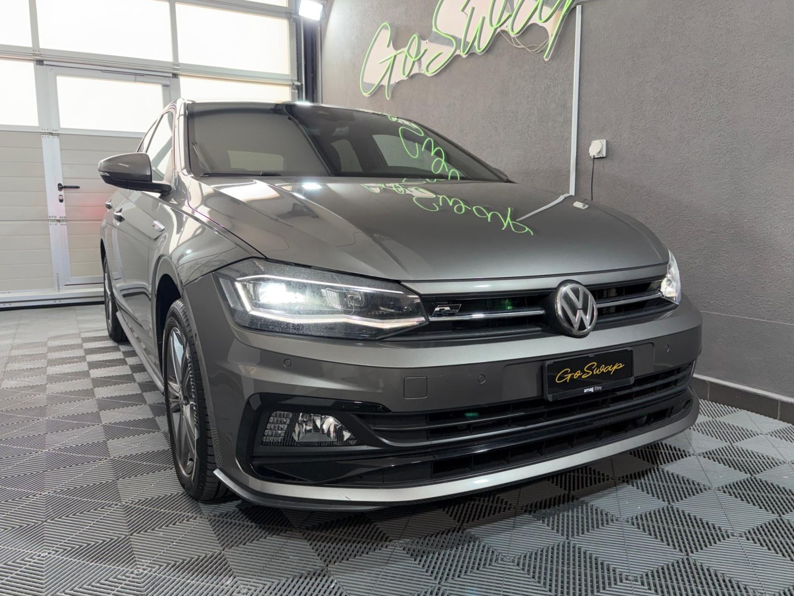 VW Polo 1.0 TSI BMT Highline DSG - Pack R-Line-image-5