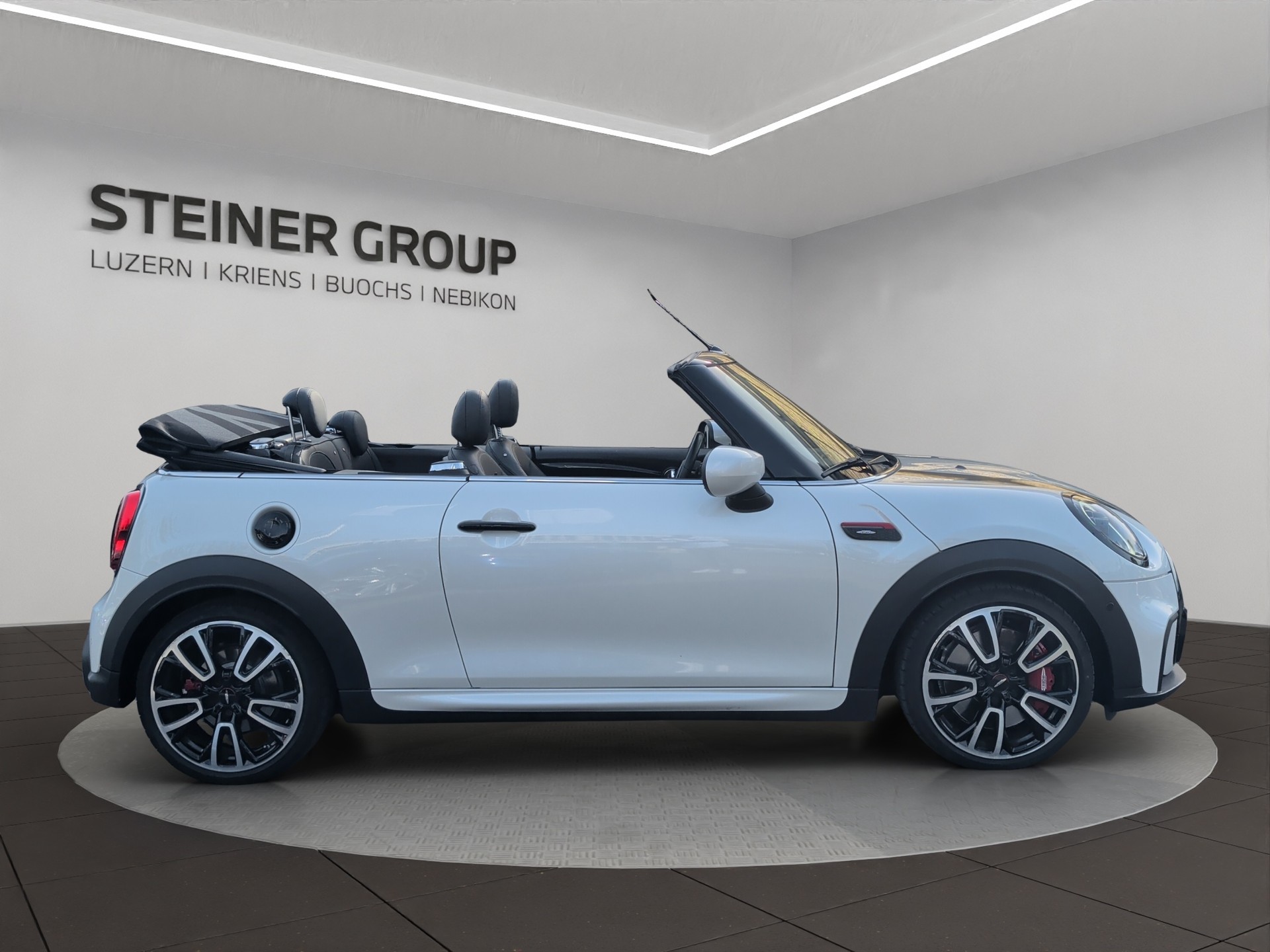 MINI Cooper John Cooper Works Cabriolet Steptronic-showroom-element-3