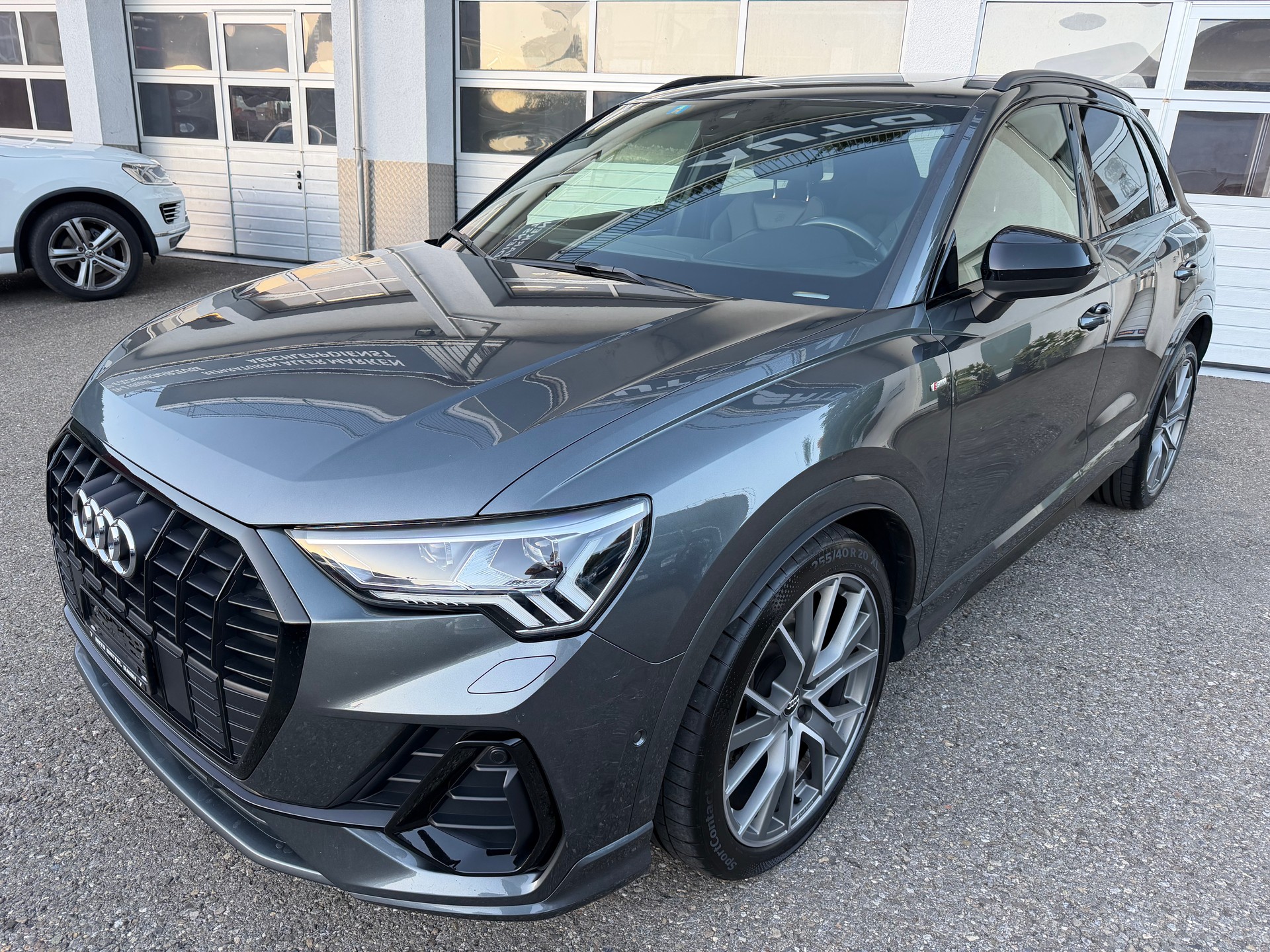 AUDI Q3 40 TFSI quattro S-tronic