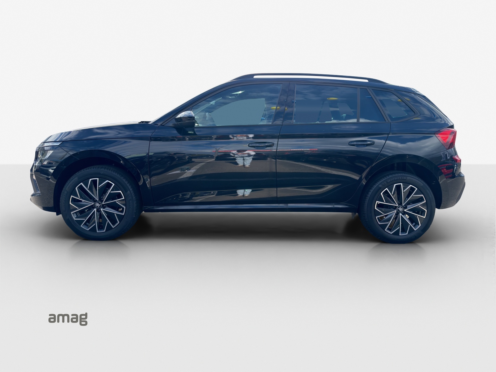 SKODA Kamiq 1.0 TSI Dynamic DSG-showroom-element-1