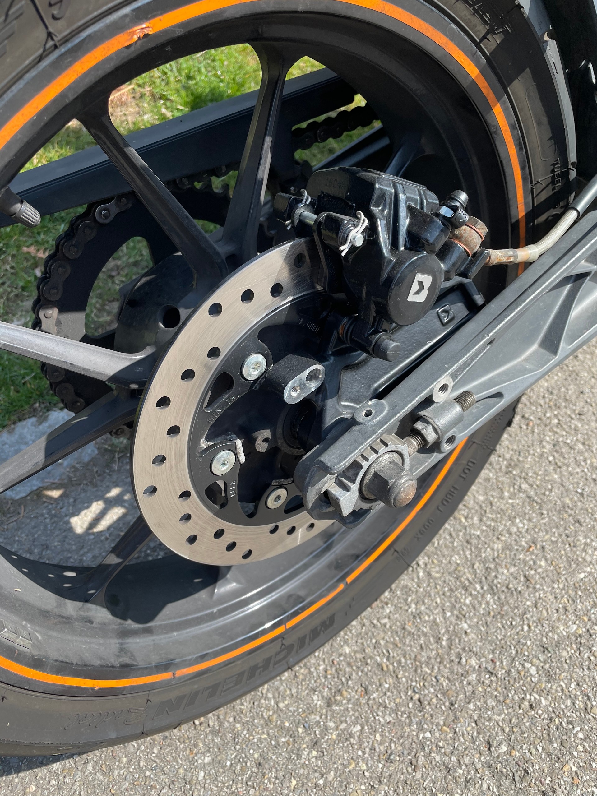 KTM 200 Duke-image-4