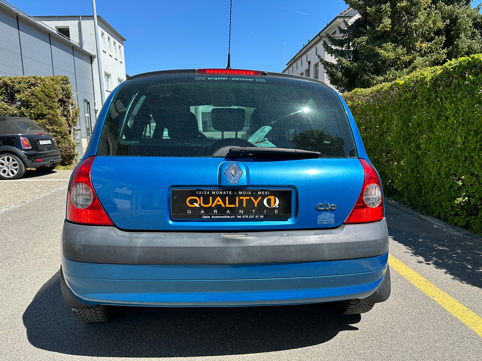 RENAULT Clio 1.2 16V Expression Confort-image-4