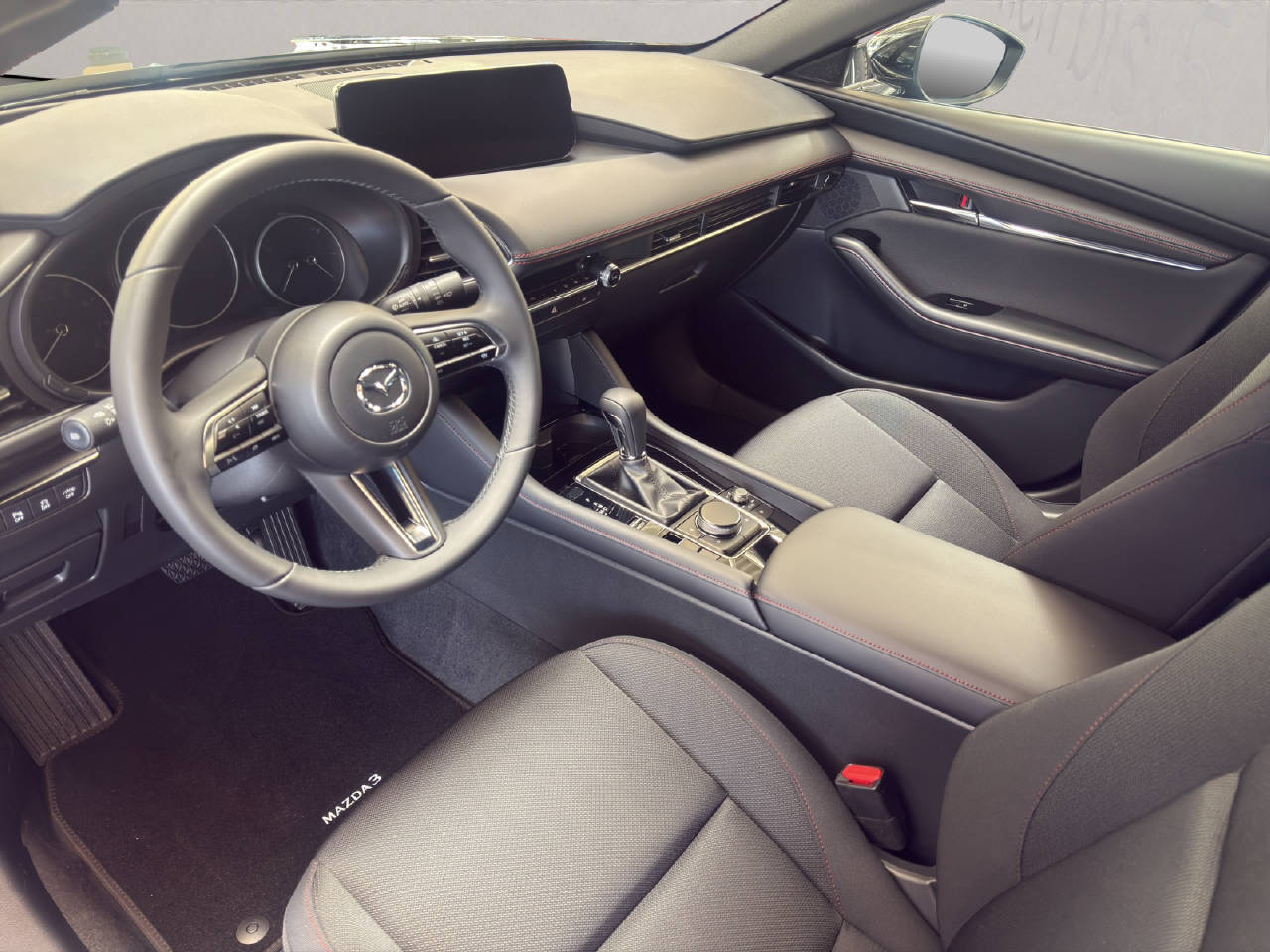 MAZDA 3 Hatchback 2.0 186 PS Homura AWD Automat-image-4