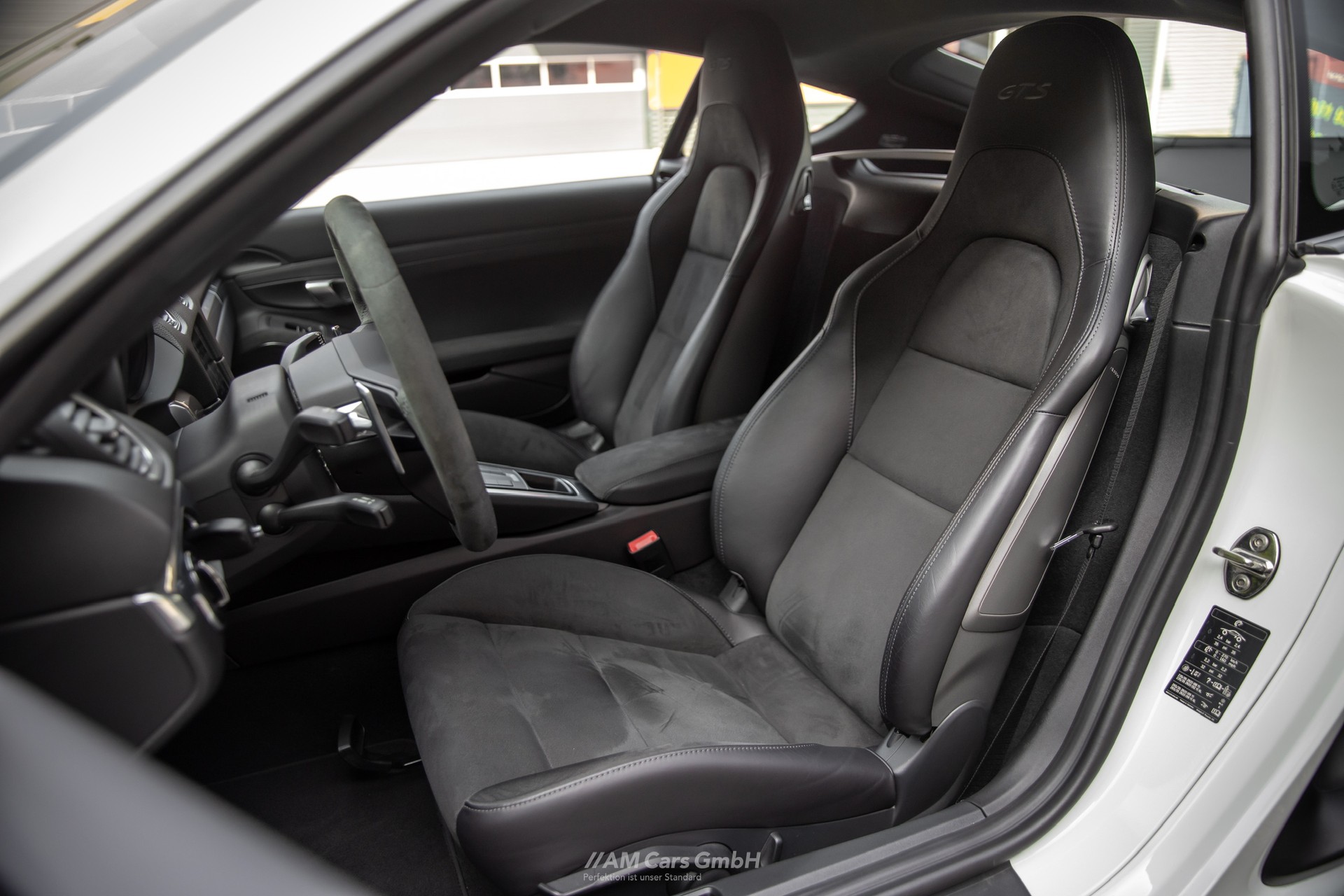 PORSCHE 718 Cayman GTS 4.0 PDK / Porsche Approved-image-11