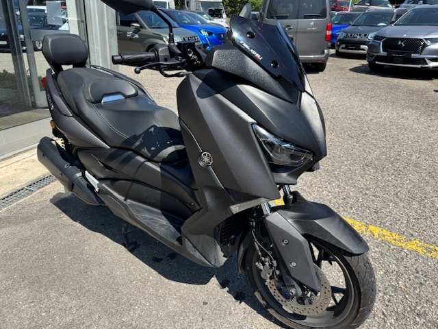 YAMAHA X-Max CZD 300 ABS
