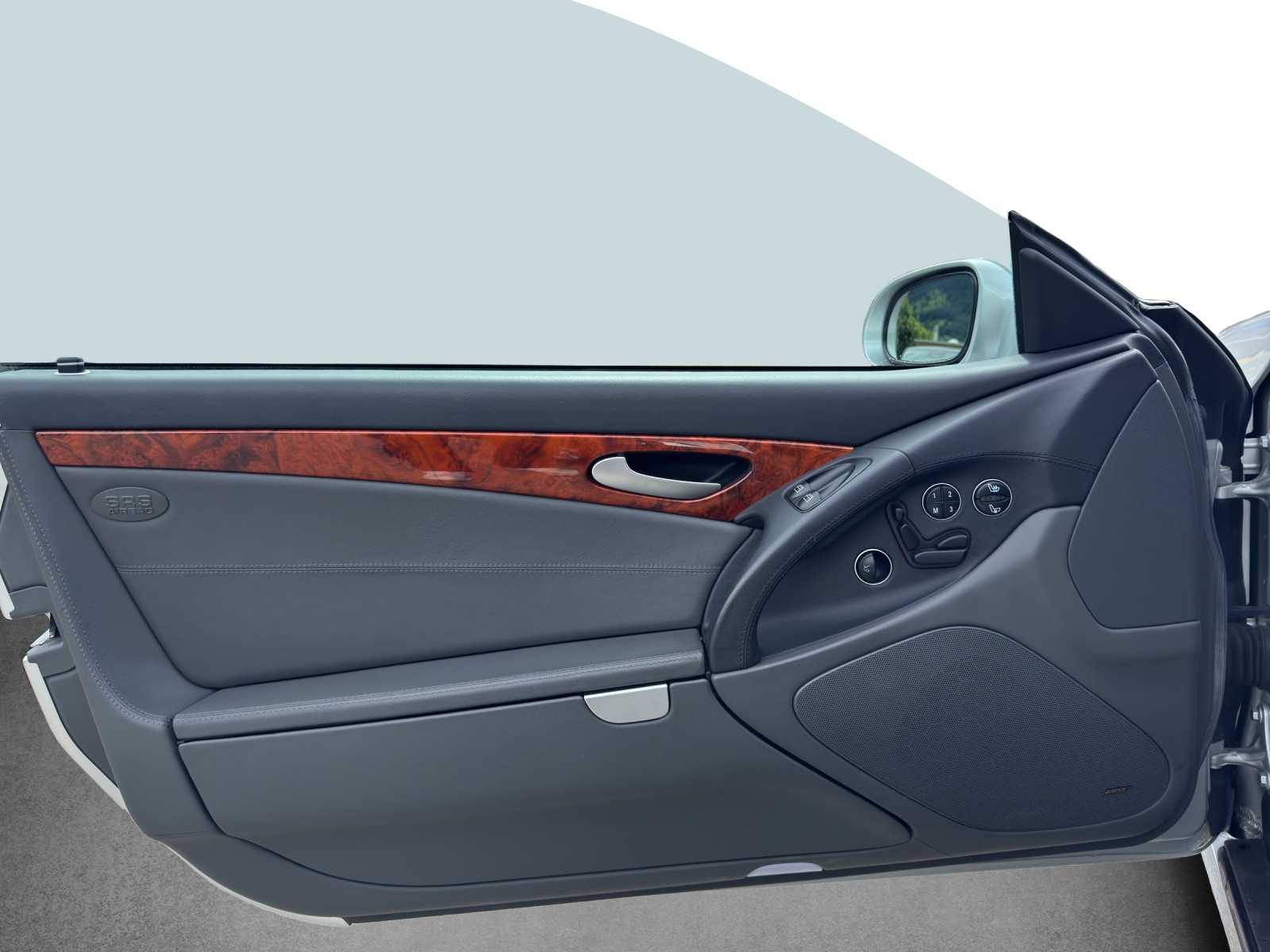 MERCEDES-BENZ SL 500-image-13