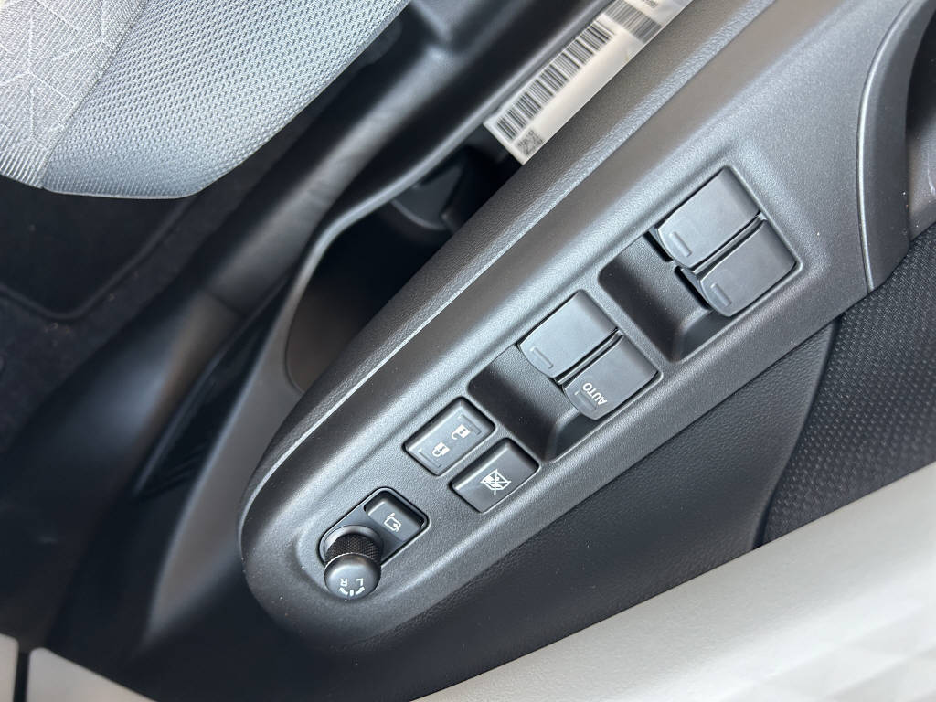 SUZUKI Swift 1.2 1st Edition Top Hybrid 4x4-image-10