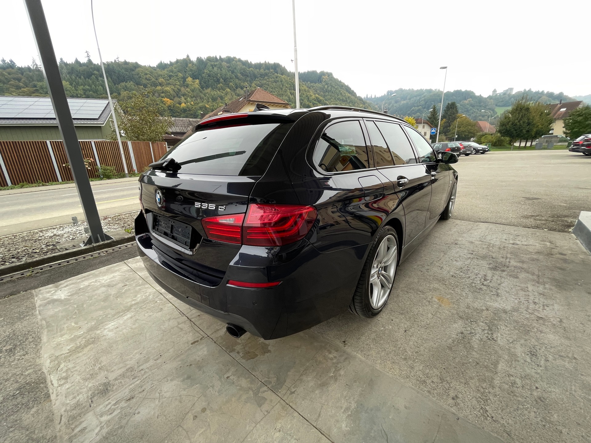 BMW 535d Touring xDrive Steptronic-image-3