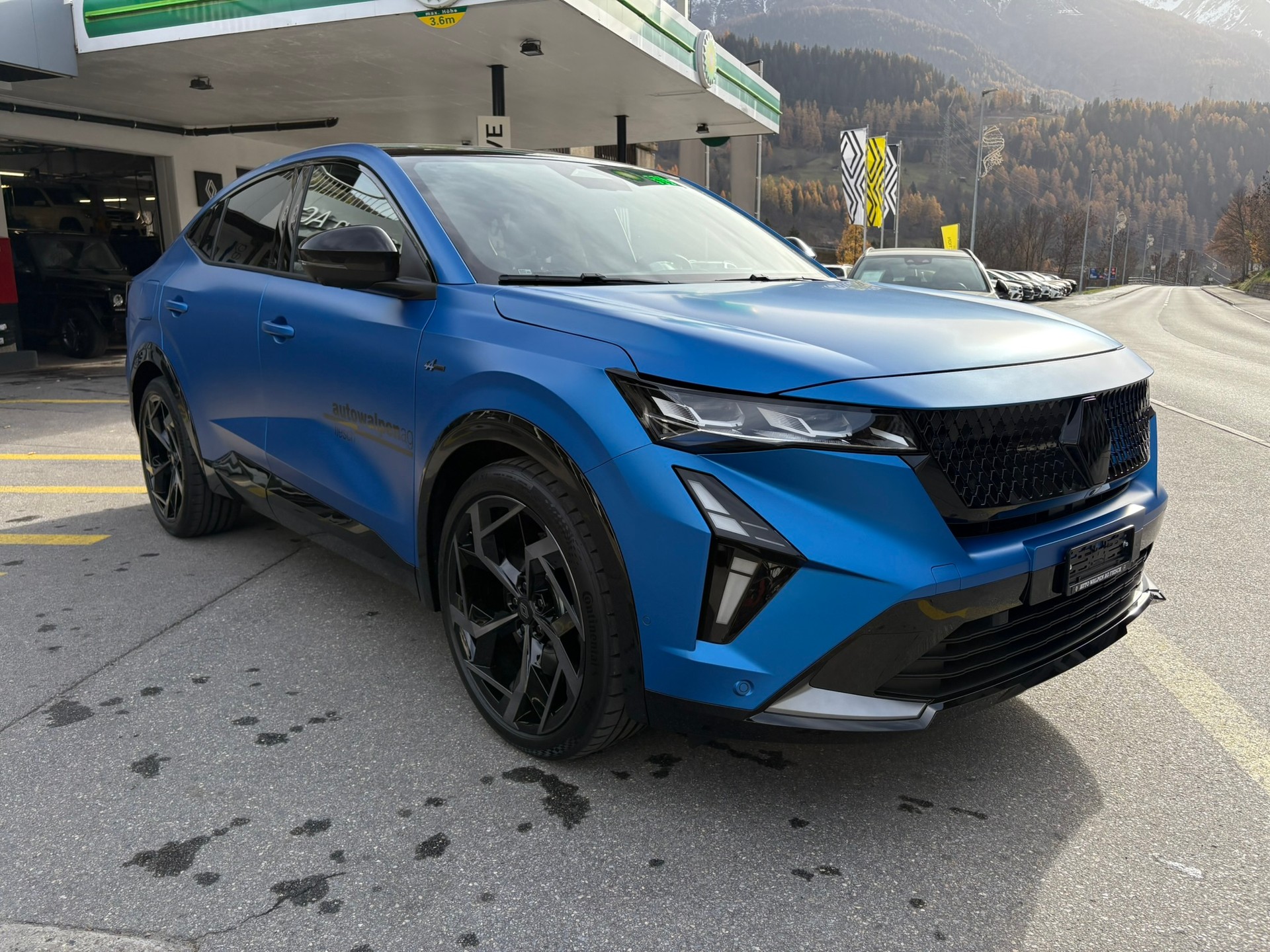 RENAULT Rafale 1.2 Plug-in Atelier Alpine 4x4-showroom-element-1