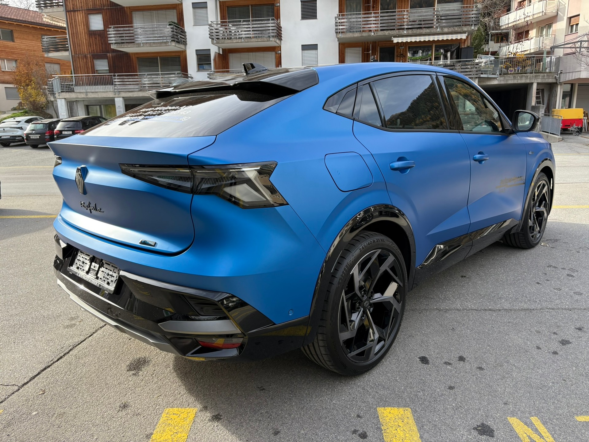 RENAULT Rafale 1.2 Plug-in Atelier Alpine 4x4-showroom-element-2