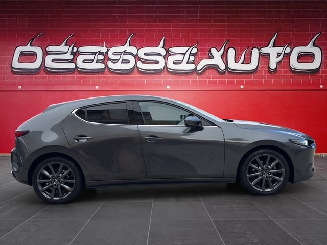 MAZDA 3 Hatchback SKYACTIV-X M Hybrid 180 Revolution AWD Automat-showroom-element-3