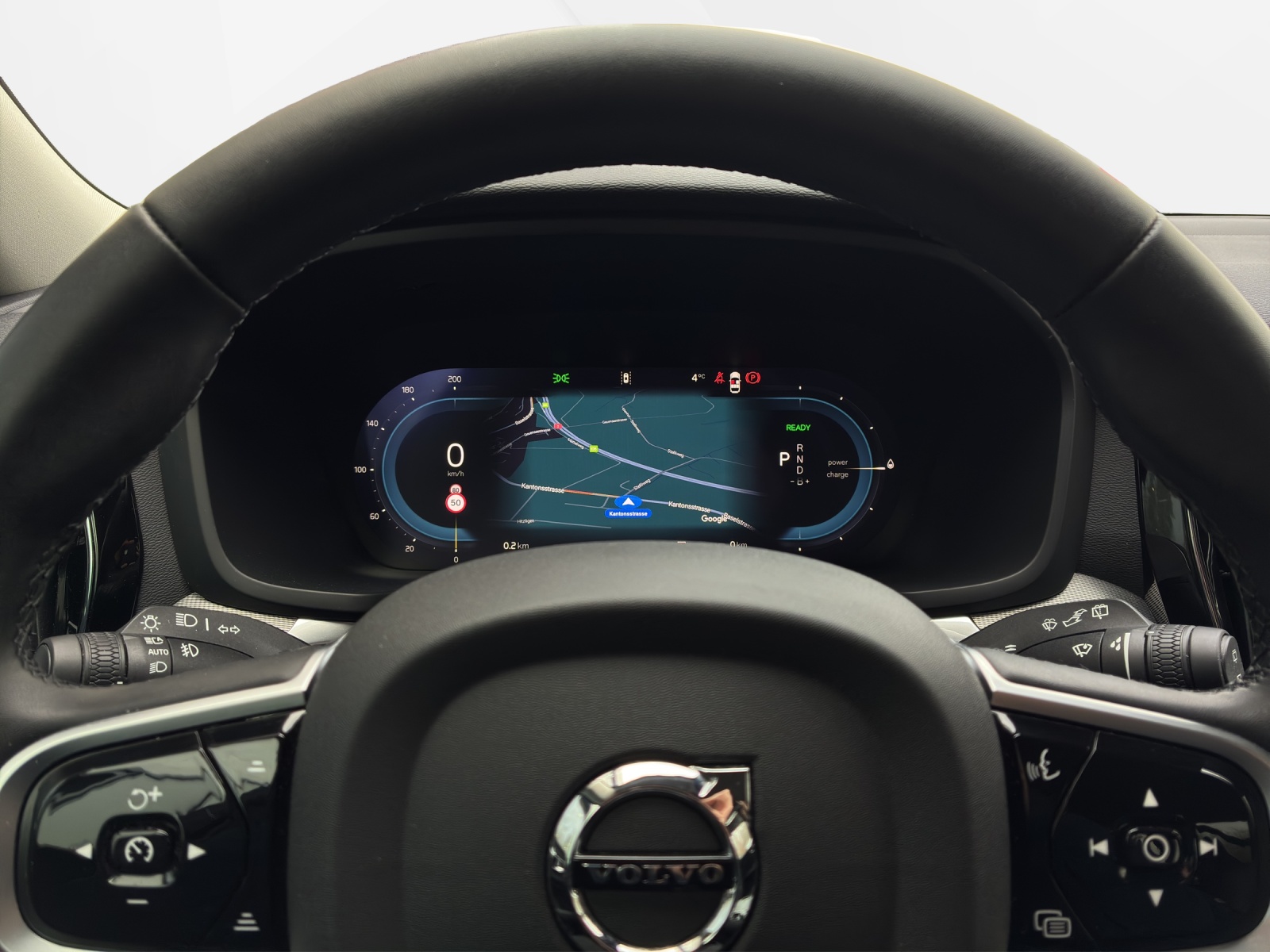 VOLVO V60 2.0 T6 TE Plus Dark eAWD-image-15