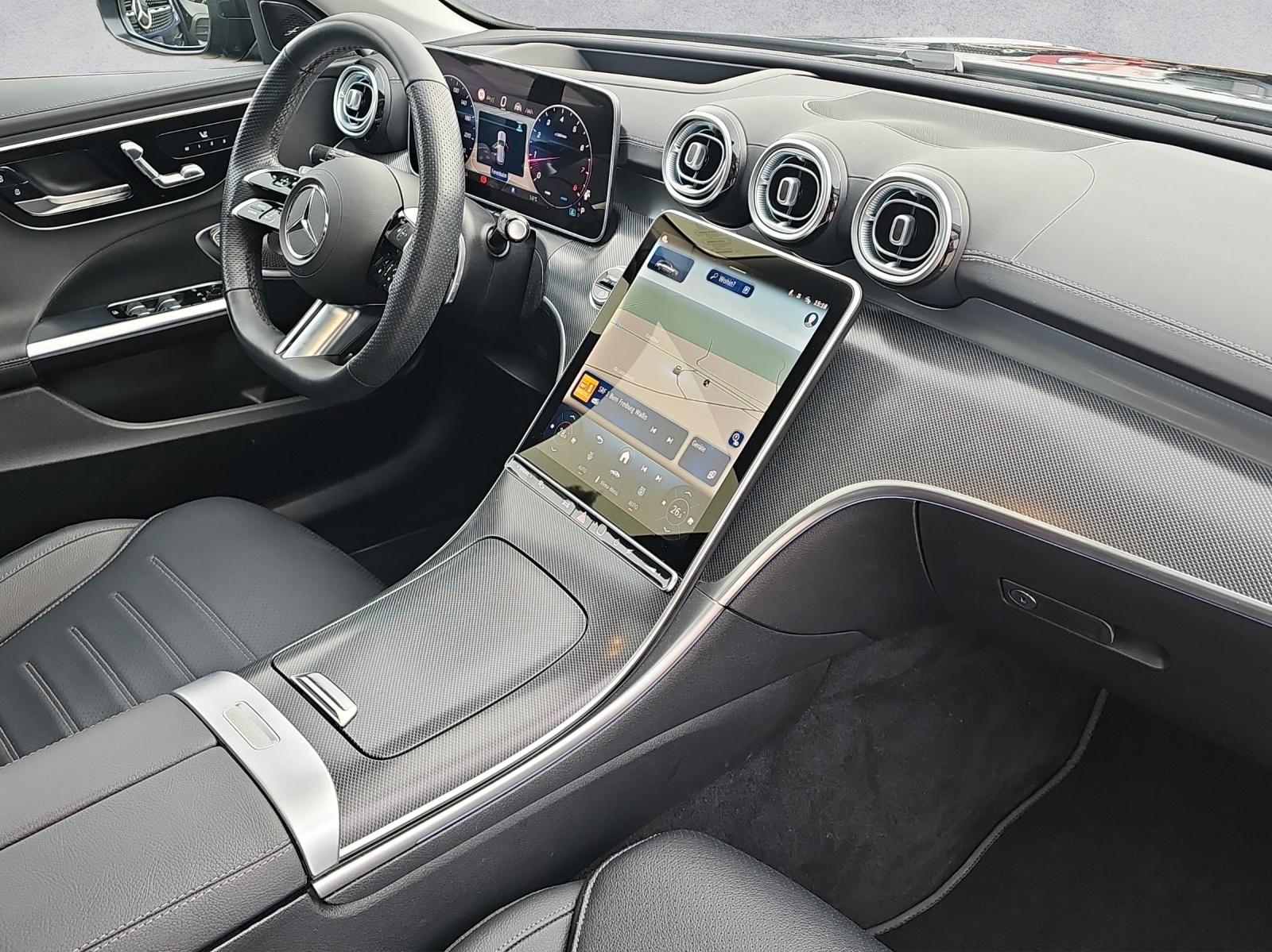 MERCEDES-BENZ C 200 T 4 Matic-image-9