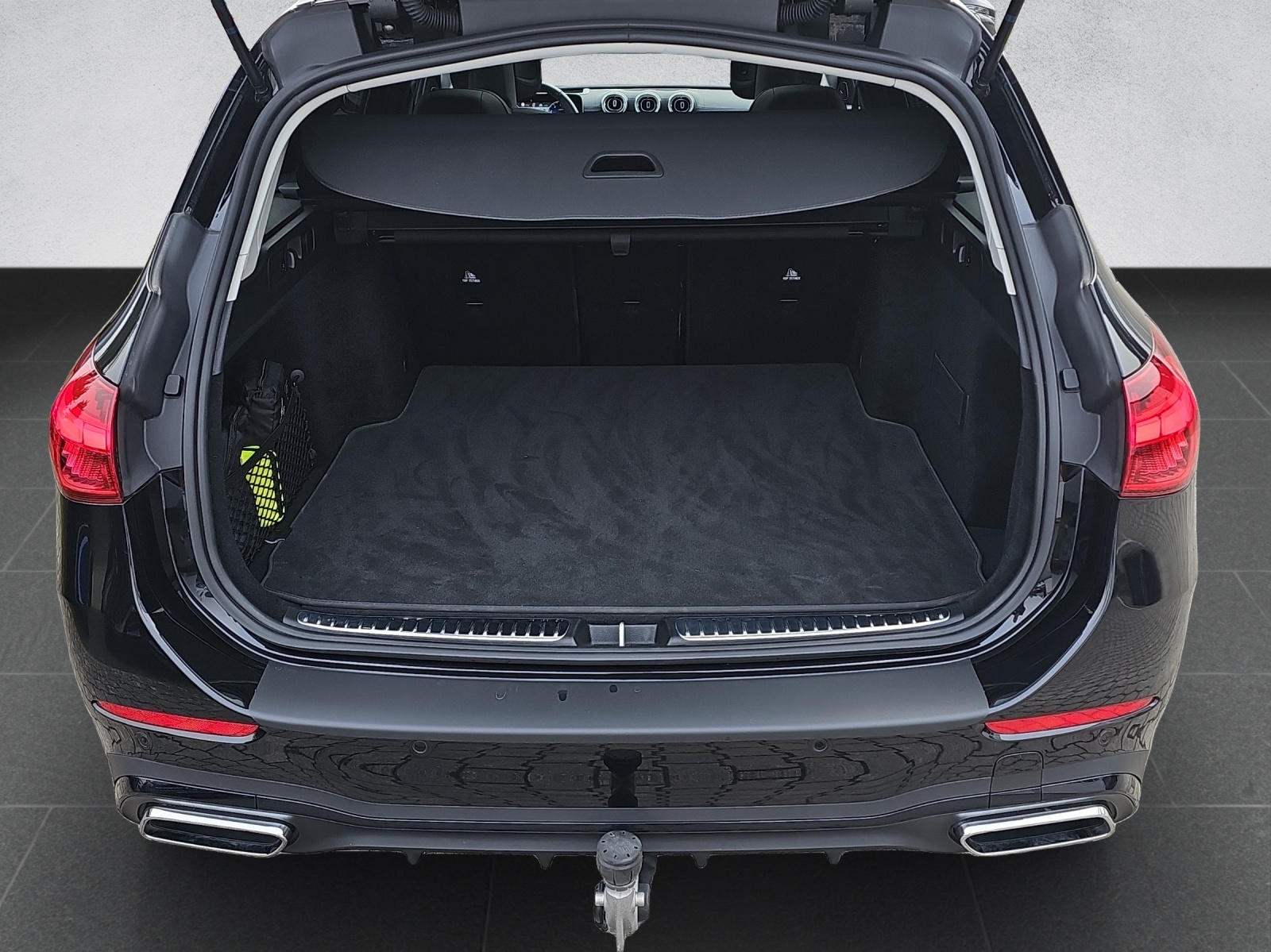 MERCEDES-BENZ C 200 T 4 Matic-image-16