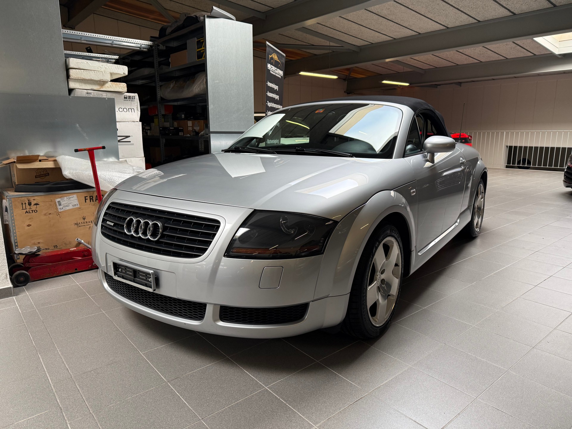 AUDI TT Roadster 1.8 T quattro-image-9