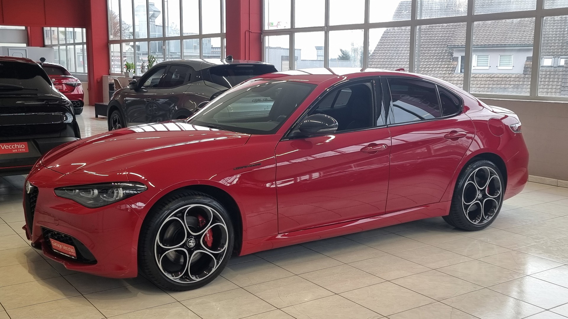 ALFA ROMEO Giulia 2.0 Q4 Competizione-image-1