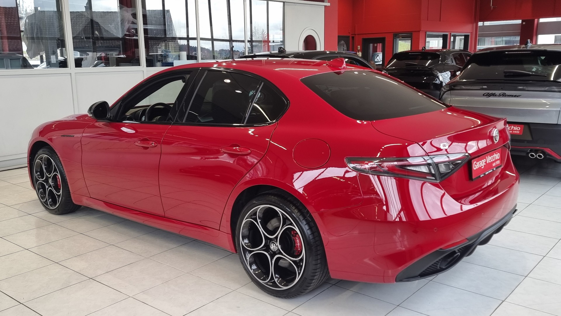 ALFA ROMEO Giulia 2.0 Q4 Competizione-image-3