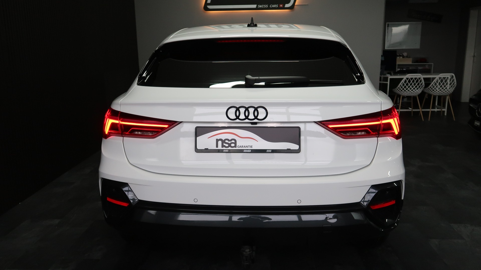 AUDI Q3 Sportback 35 TFSI / S-tronic / CH / MFK / GARANTIE-image-12