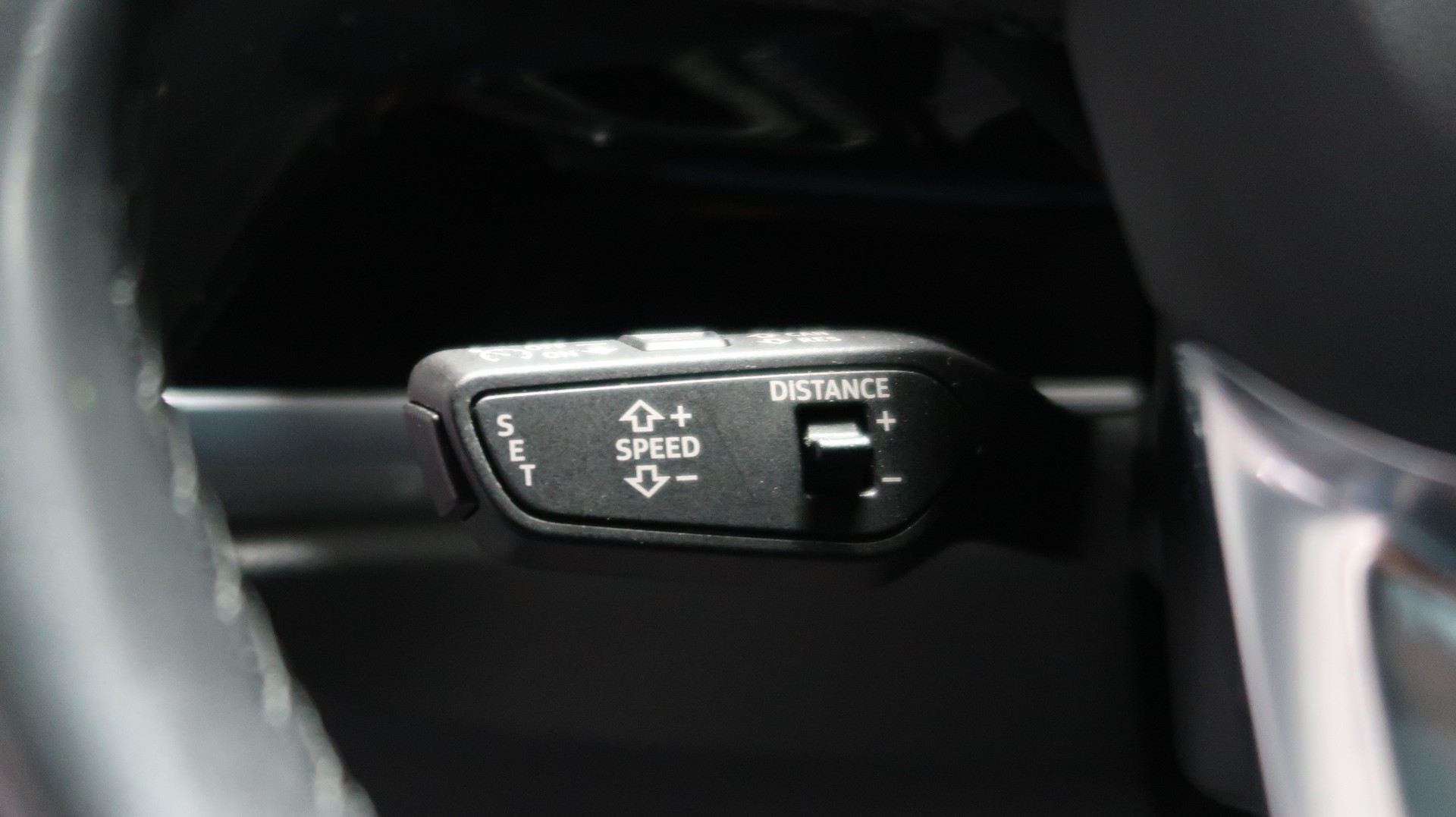 AUDI Q3 Sportback 35 TFSI / S-tronic / CH / MFK / GARANTIE-image-26
