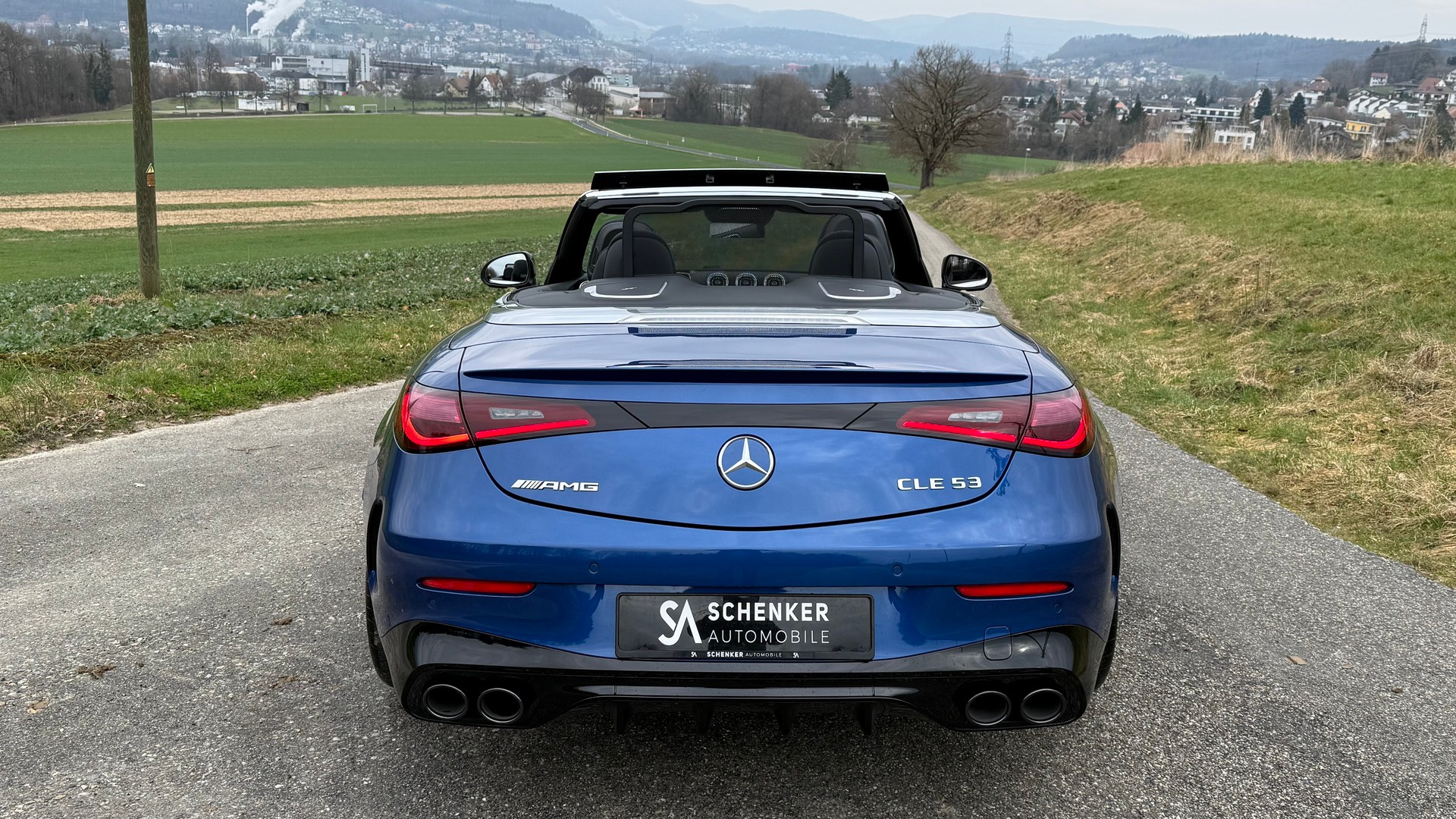 MERCEDES-BENZ CLE AMG 53 Cabrio 4Matic+ 9G-Tronic-image-6