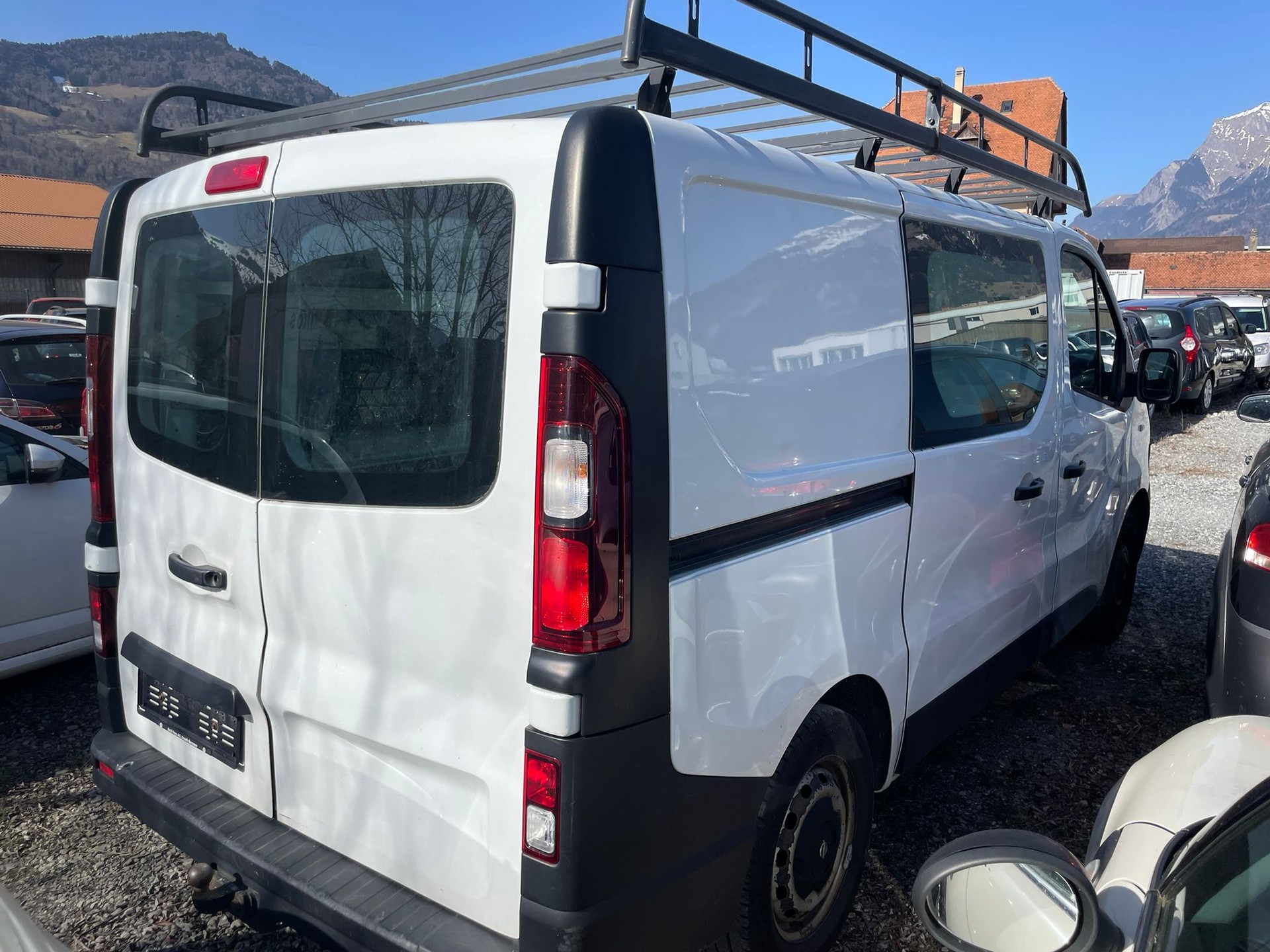 OPEL Vivaro 1.6 CDTI 2.7t L1H1-image-2