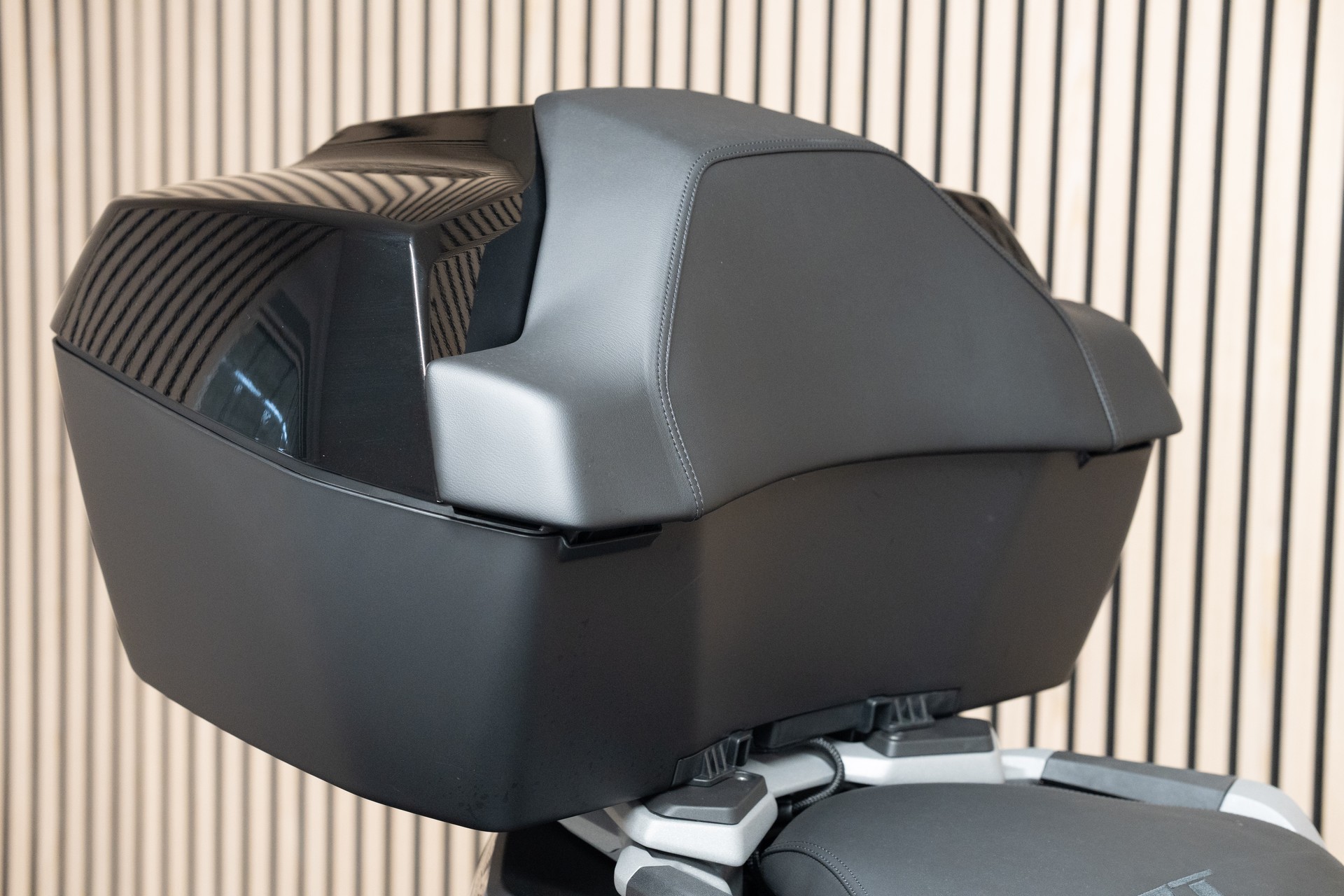 BMW R 1300 RT mit Komfortfahrersitz niedrig-image-7