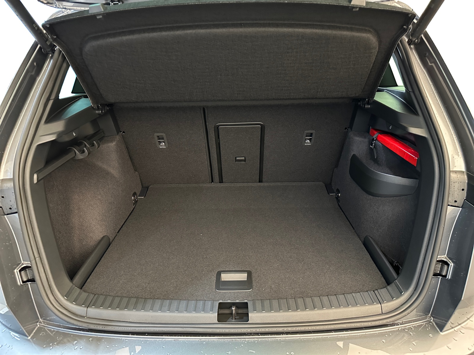 SKODA Karoq 1.5 TSI SportLine DSG-image-15