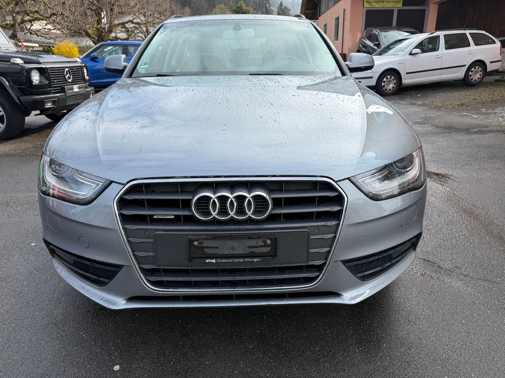 AUDI A4 Avant 2.0 TDI Attraction quattro-image-1