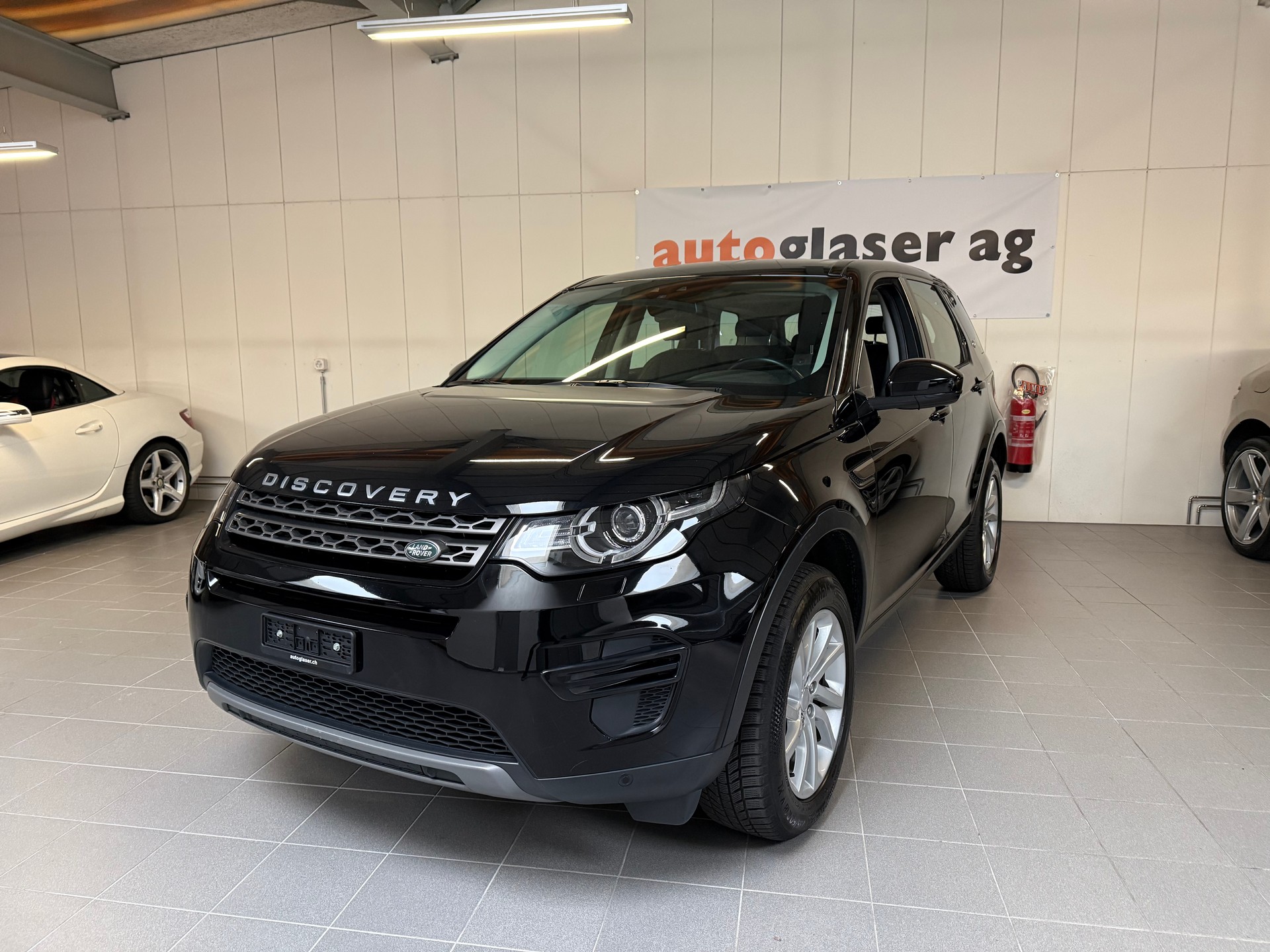 LAND ROVER Discovery Sport 2.0 TD4 SE AT9