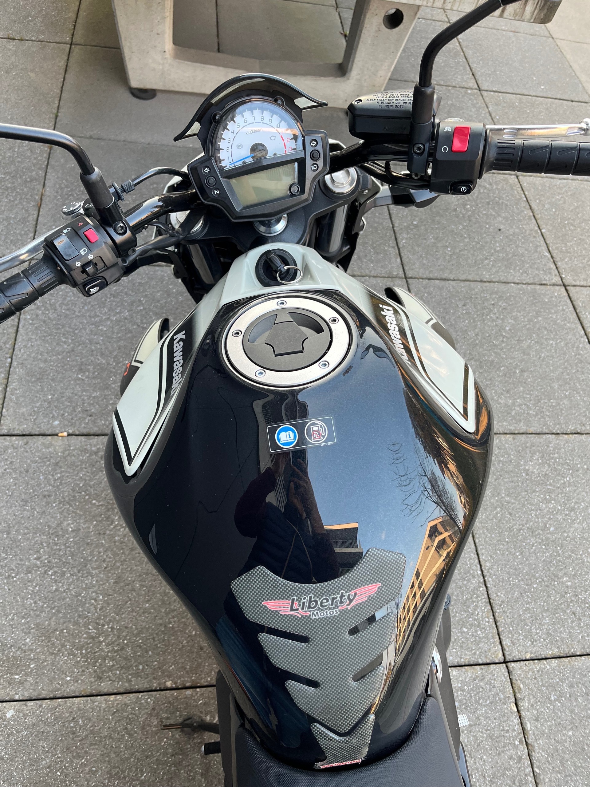 KAWASAKI ER-6 n ABS-image-3