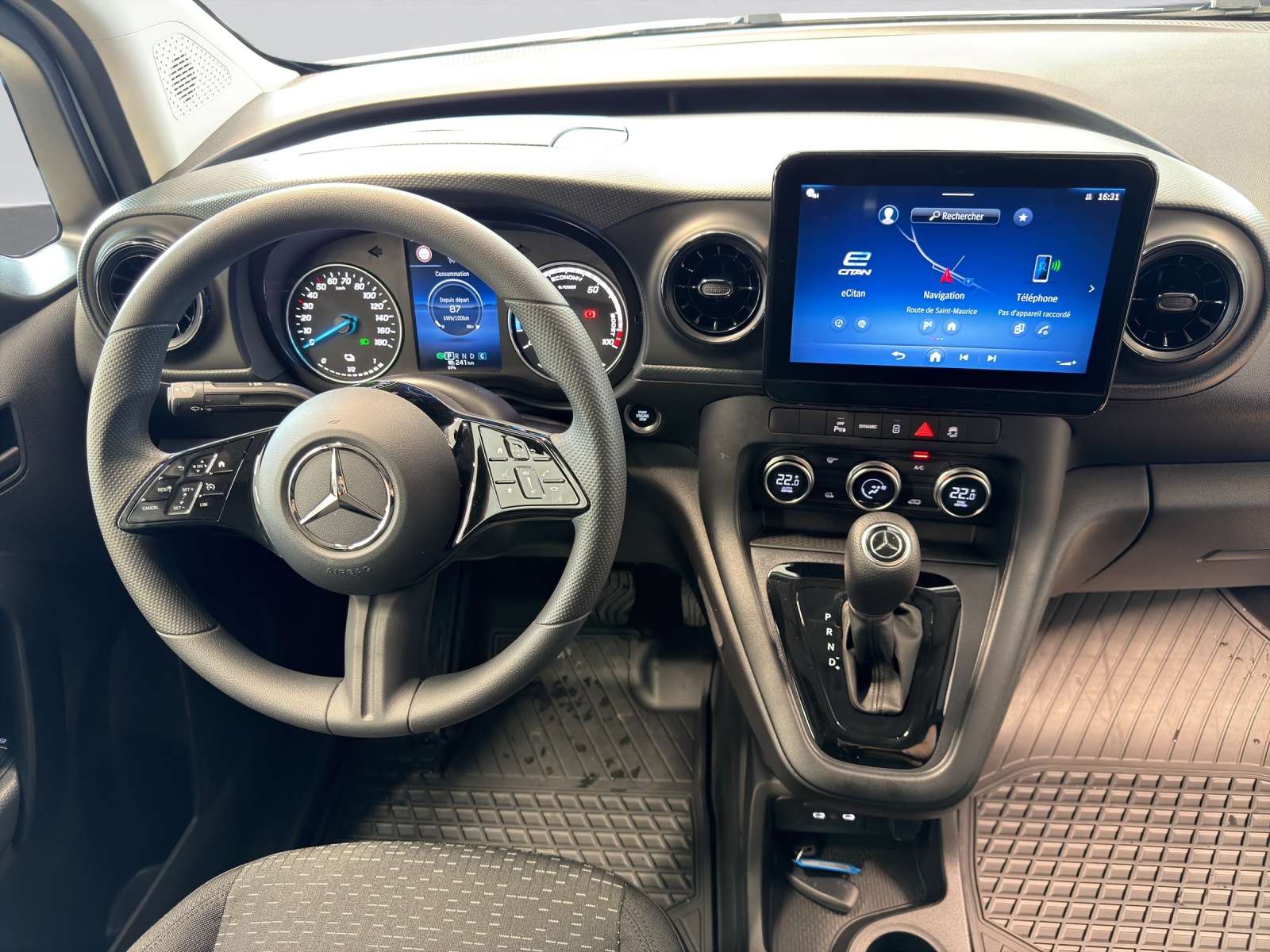 MERCEDES-BENZ eCitan 45kWh Worker Pro-image-7