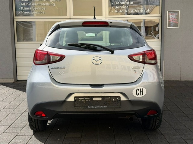MAZDA 2 SKYACTIV-G 90 Ambition Plus-image-4