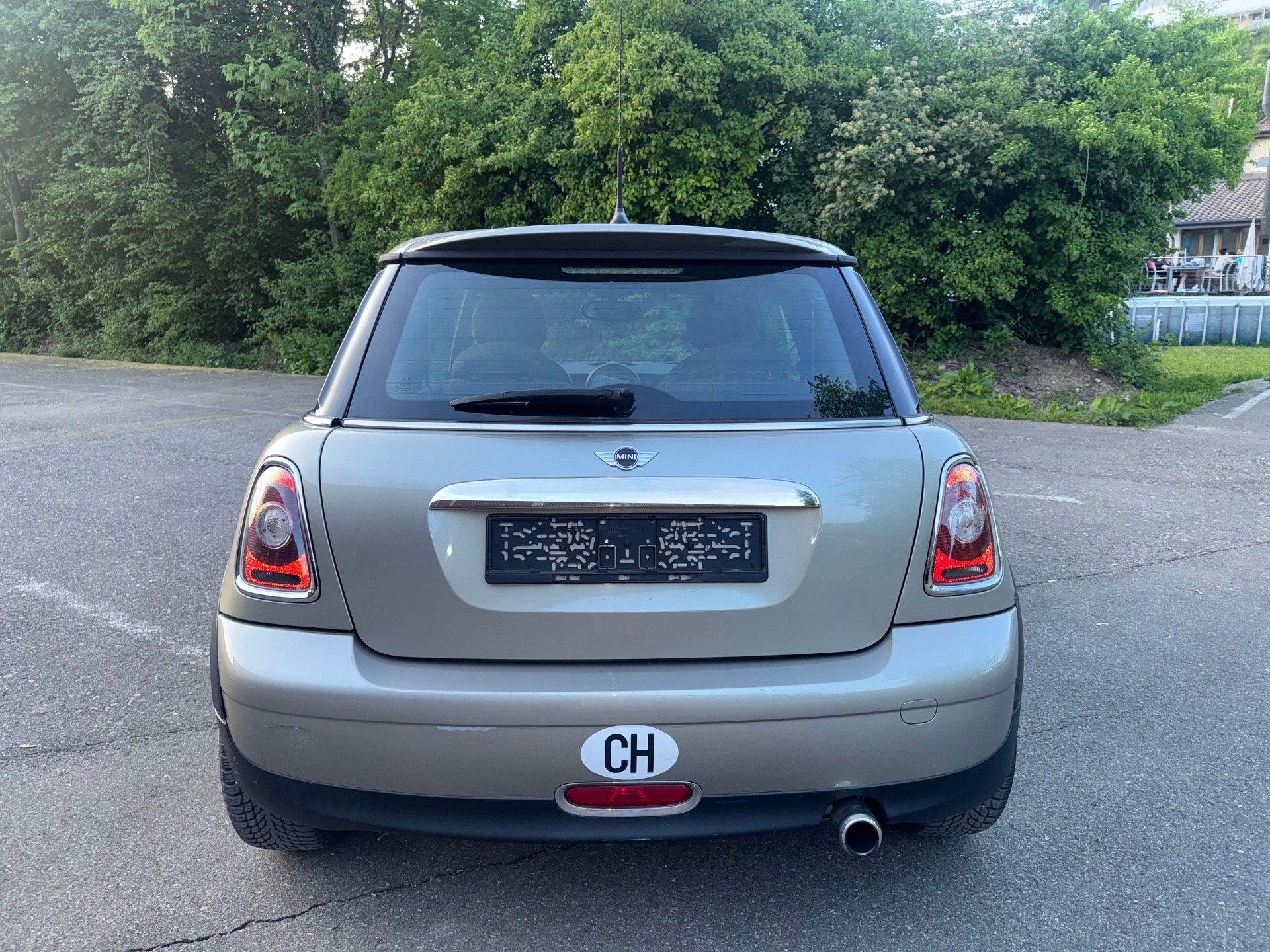 MINI Cooper-image-2