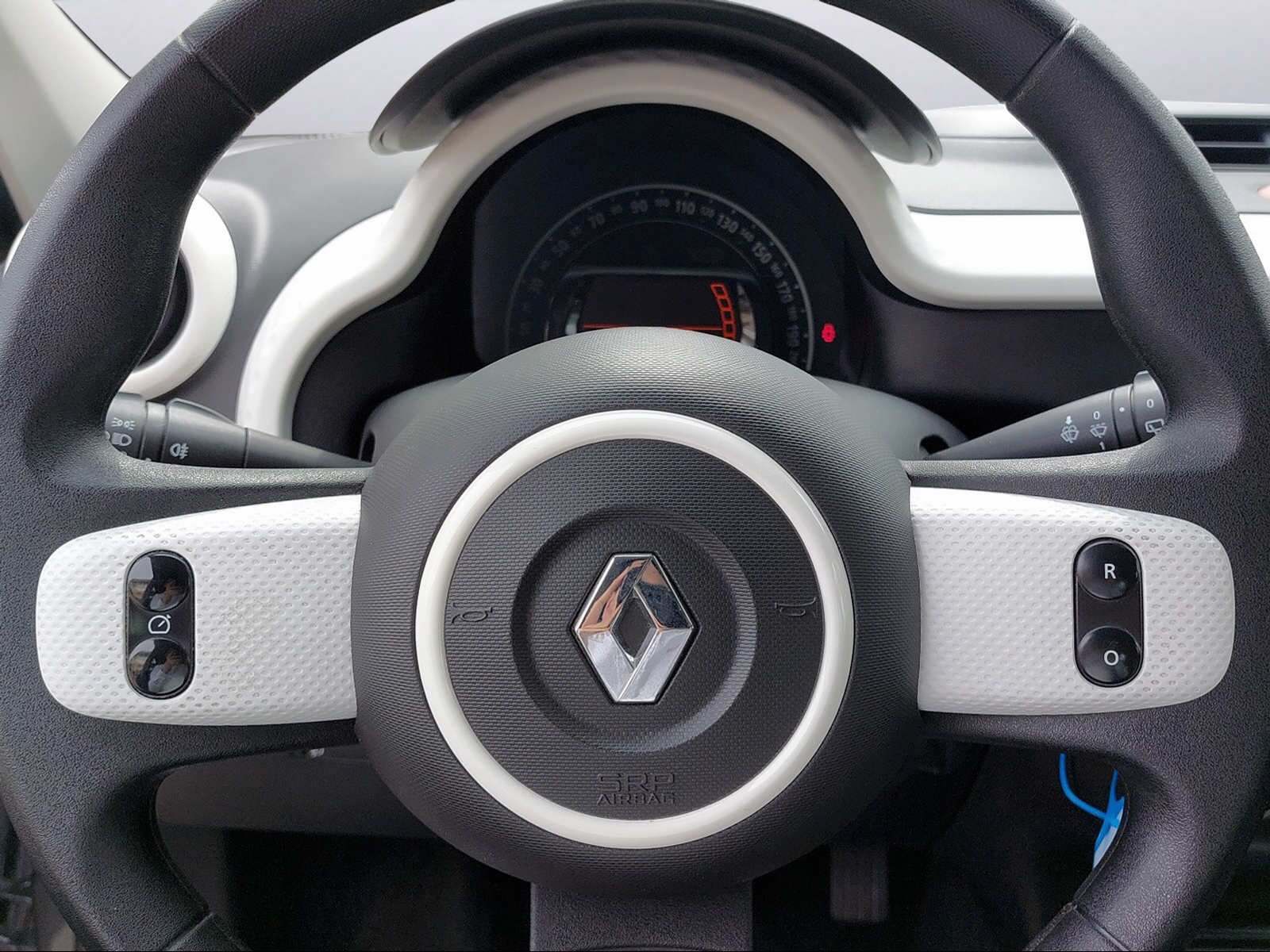 RENAULT Twingo 1.0 SCe 75 Life-image-11